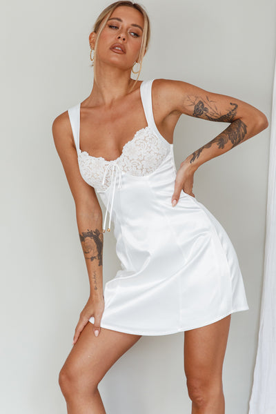 AH0117D_20WHITE-5_grande.jpg?v