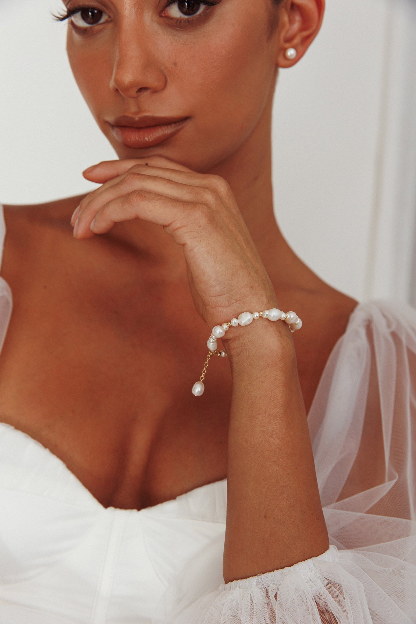 Chantel Baroque Pearl Bracelet Gold by Selfie Leslie