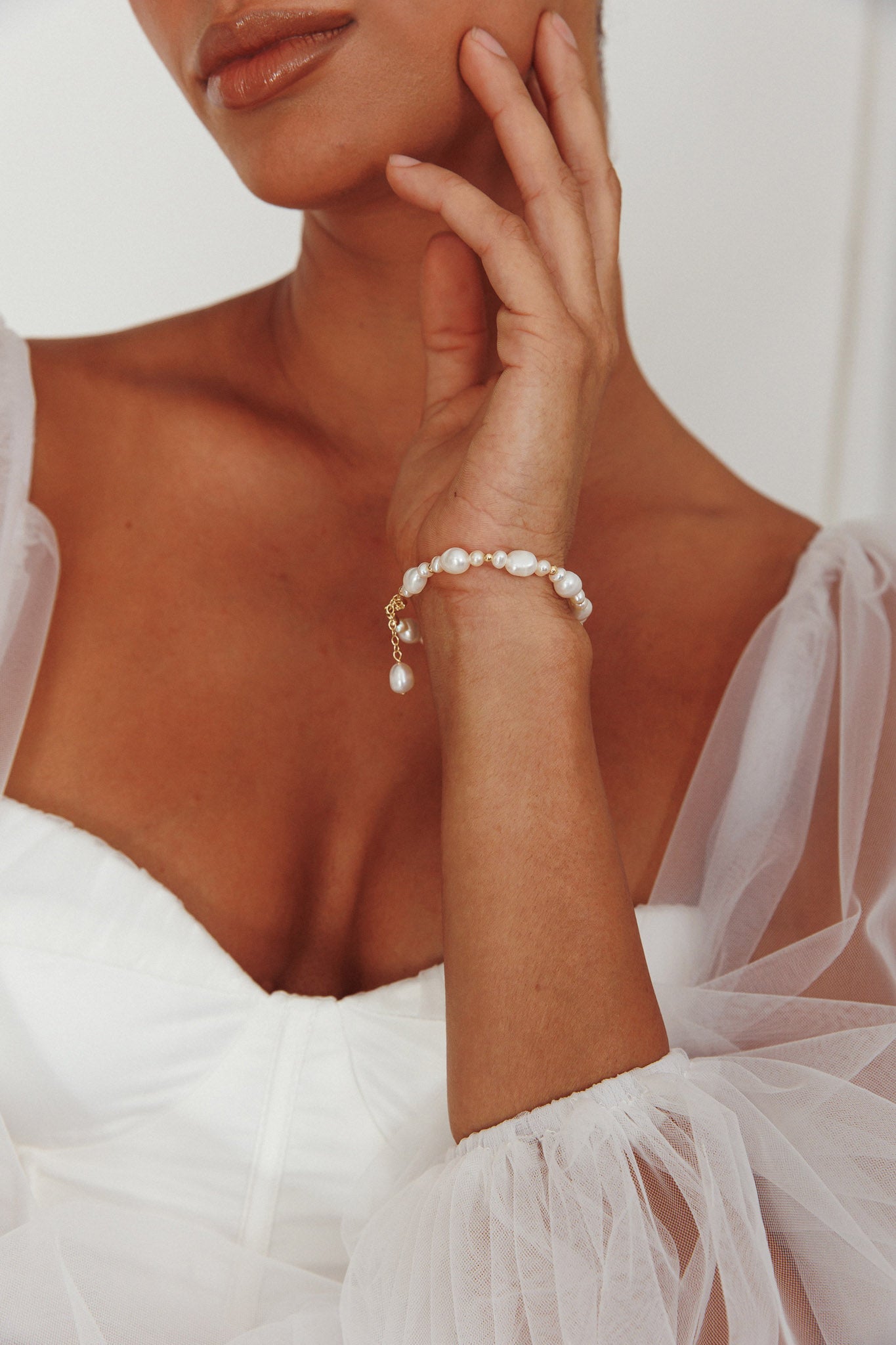 Chantel Baroque Pearl Bracelet Gold by Selfie Leslie
