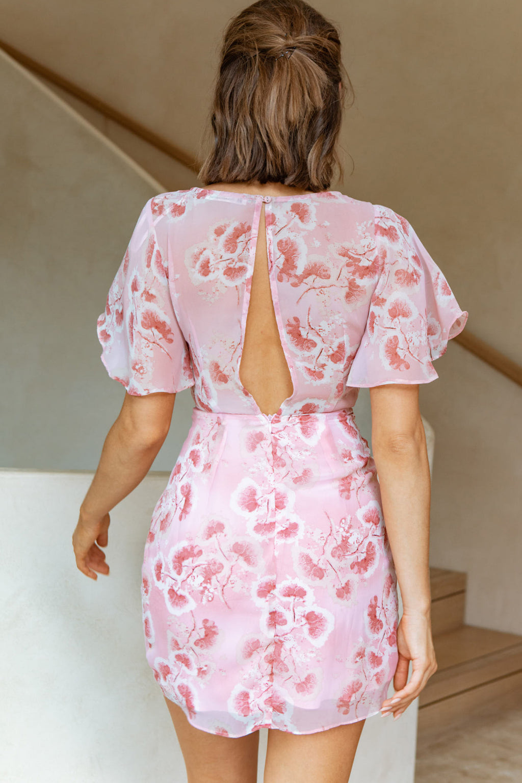 Dionne Angel Sleeve Twist Detail Dress Botanic Print Pink/Rose by Selfie Leslie