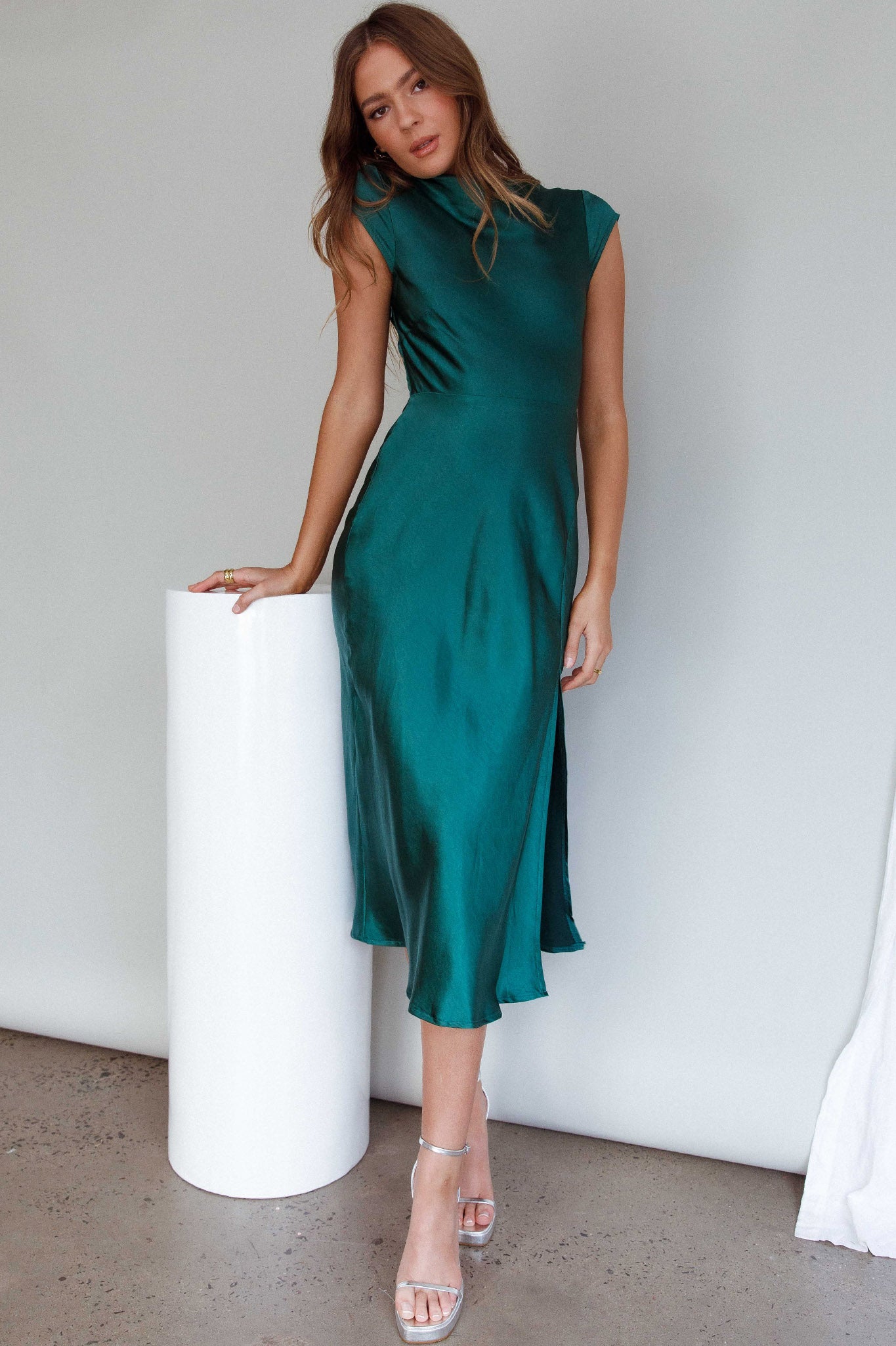 Lucinda Twist Back Midi Dress Jade by Selfie Leslie
