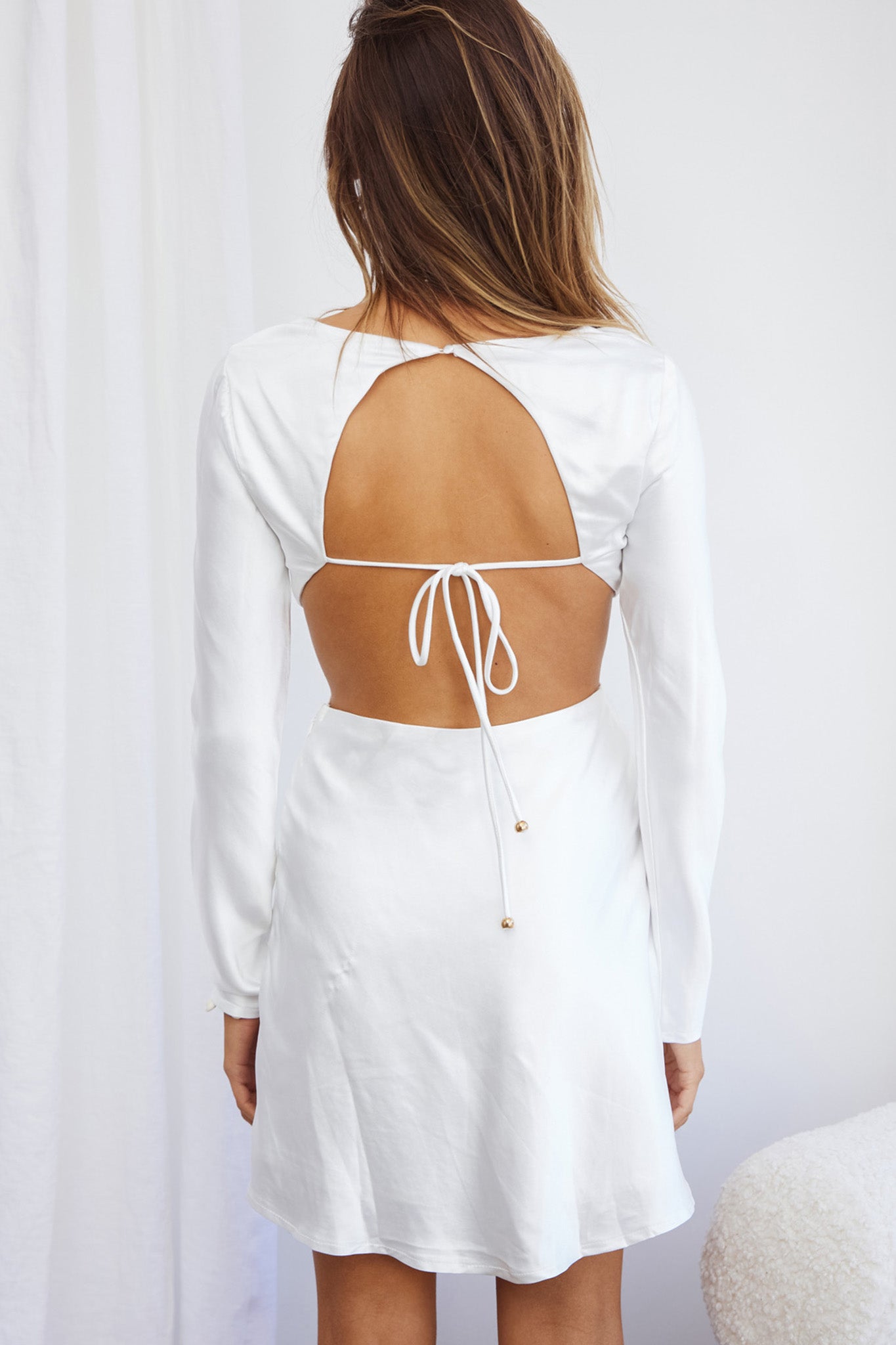 satin long sleeve backless dress Long Sleeve Backless Elastic Satin White Wedding Dress US2 / White