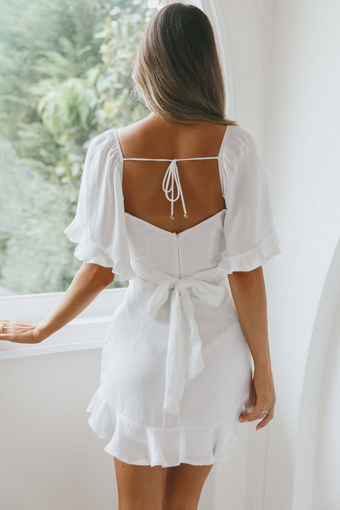 Hand In Mine Ruffle Hem Dress White XS