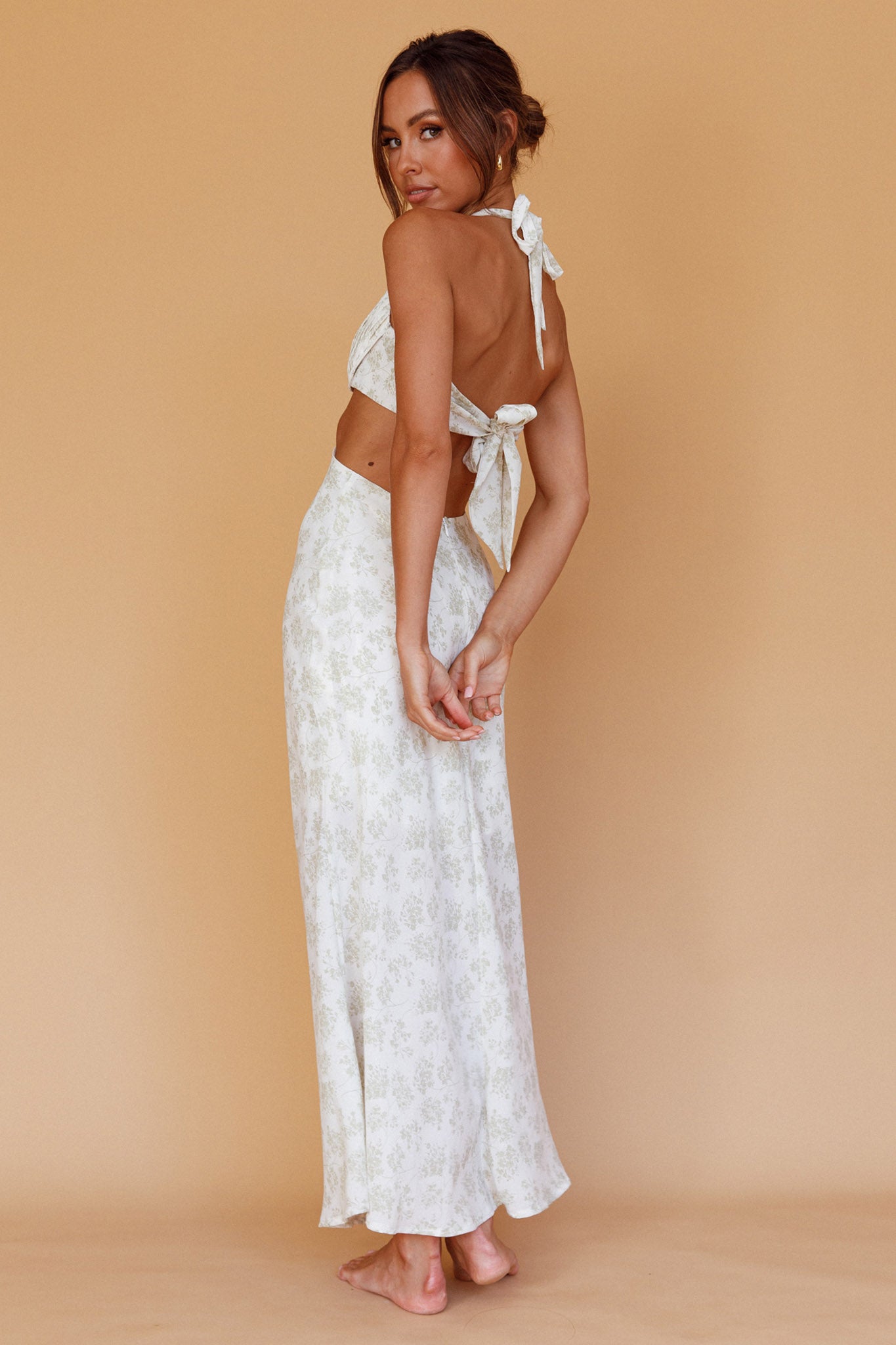 Paradise Found Cut-Out Midi Dress Floral Sage by Selfie Leslie