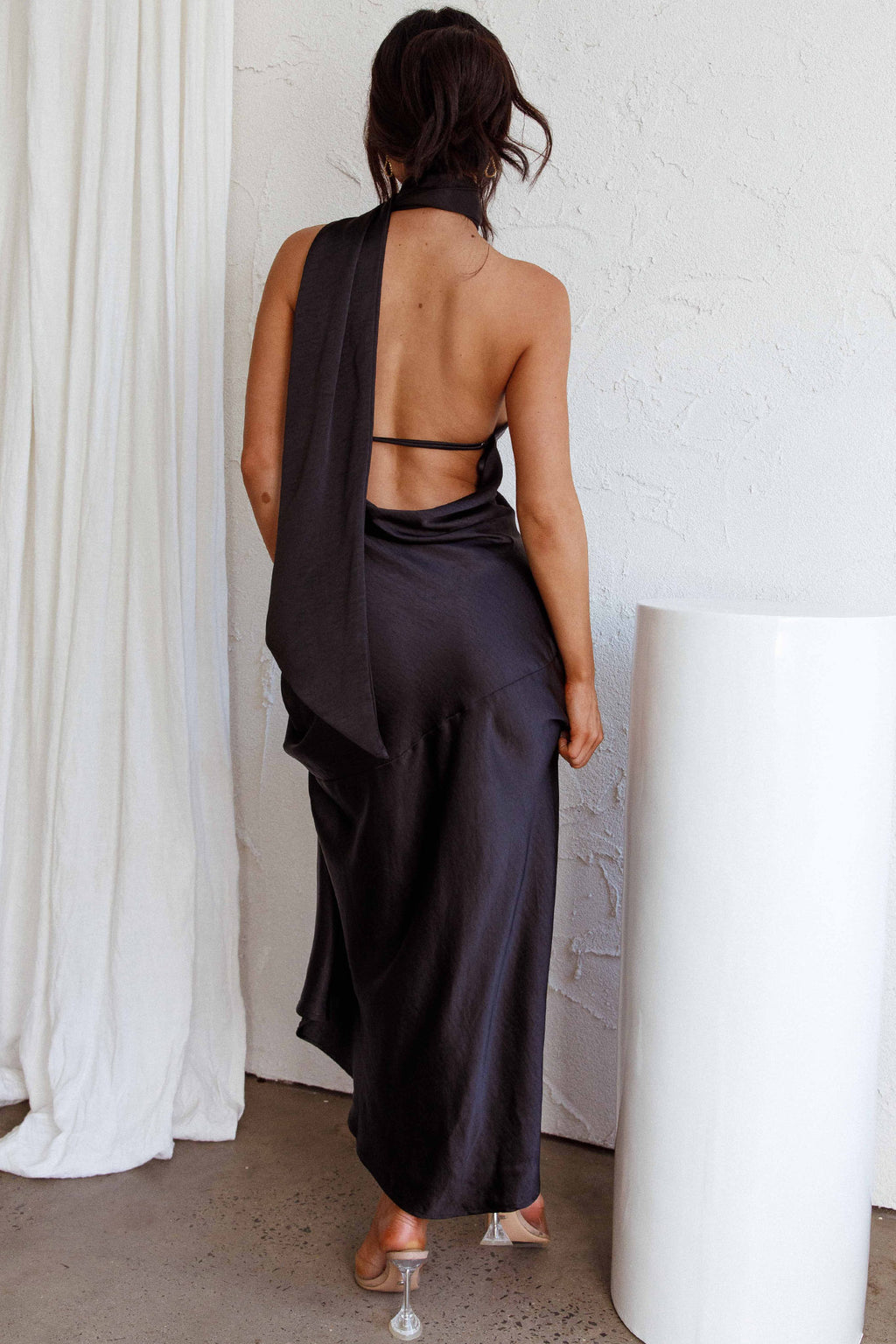 Italian Summer Tie Neck Midi Dress Black by Selfie Leslie