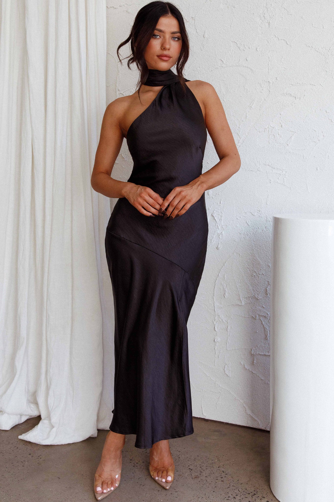 Italian Summer Tie Neck Midi Dress Black by Selfie Leslie