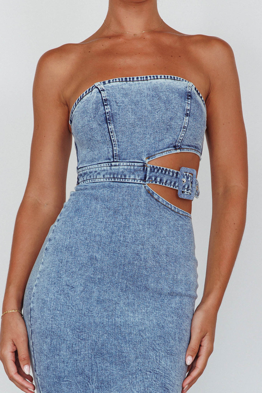 Glisten Cut-Out Buckle Waist Midi Dress Denim Blue by Selfie Leslie