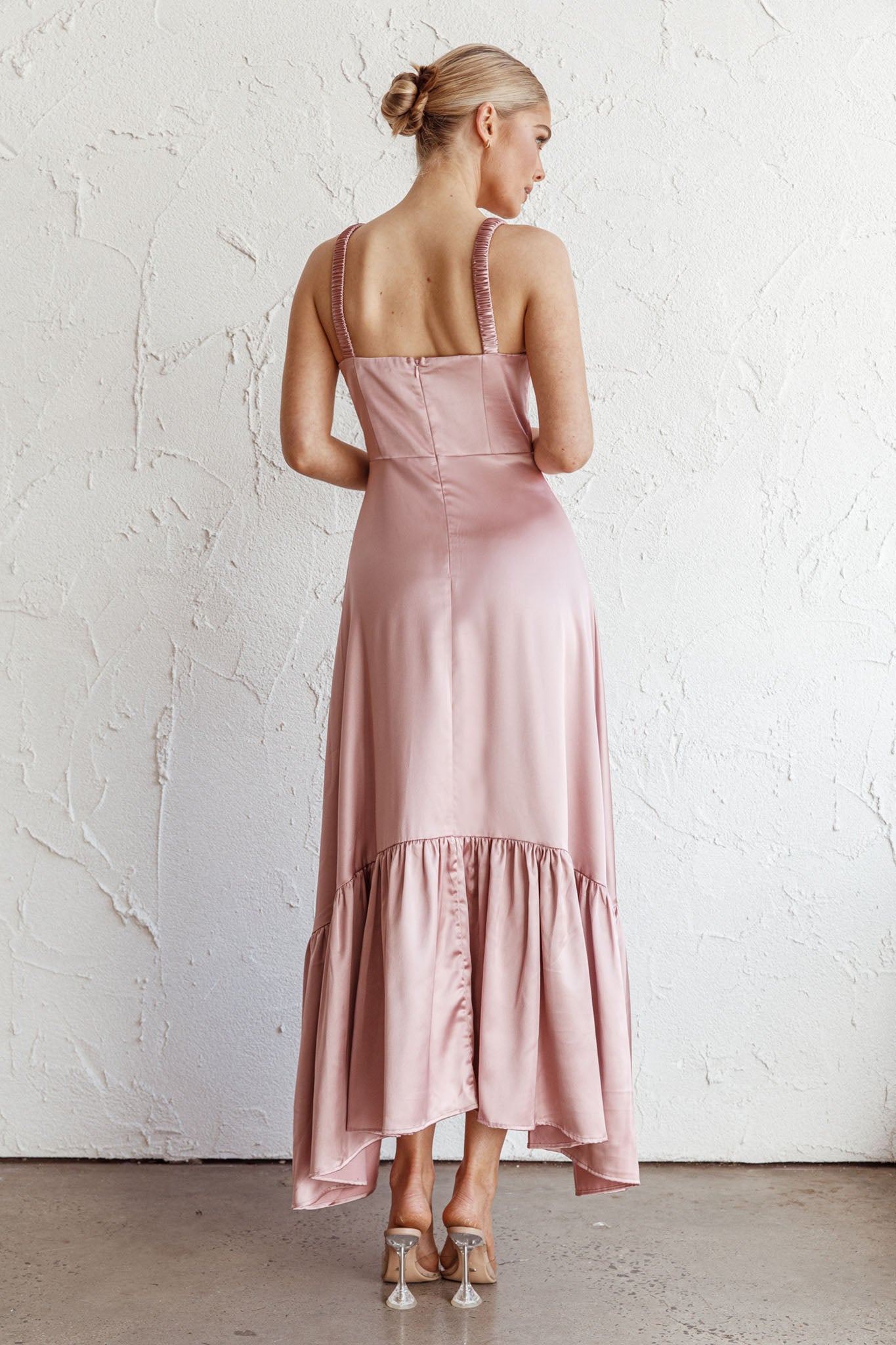 Belle De Jour Flounce Hem Midi Dress Blush by Selfie Leslie