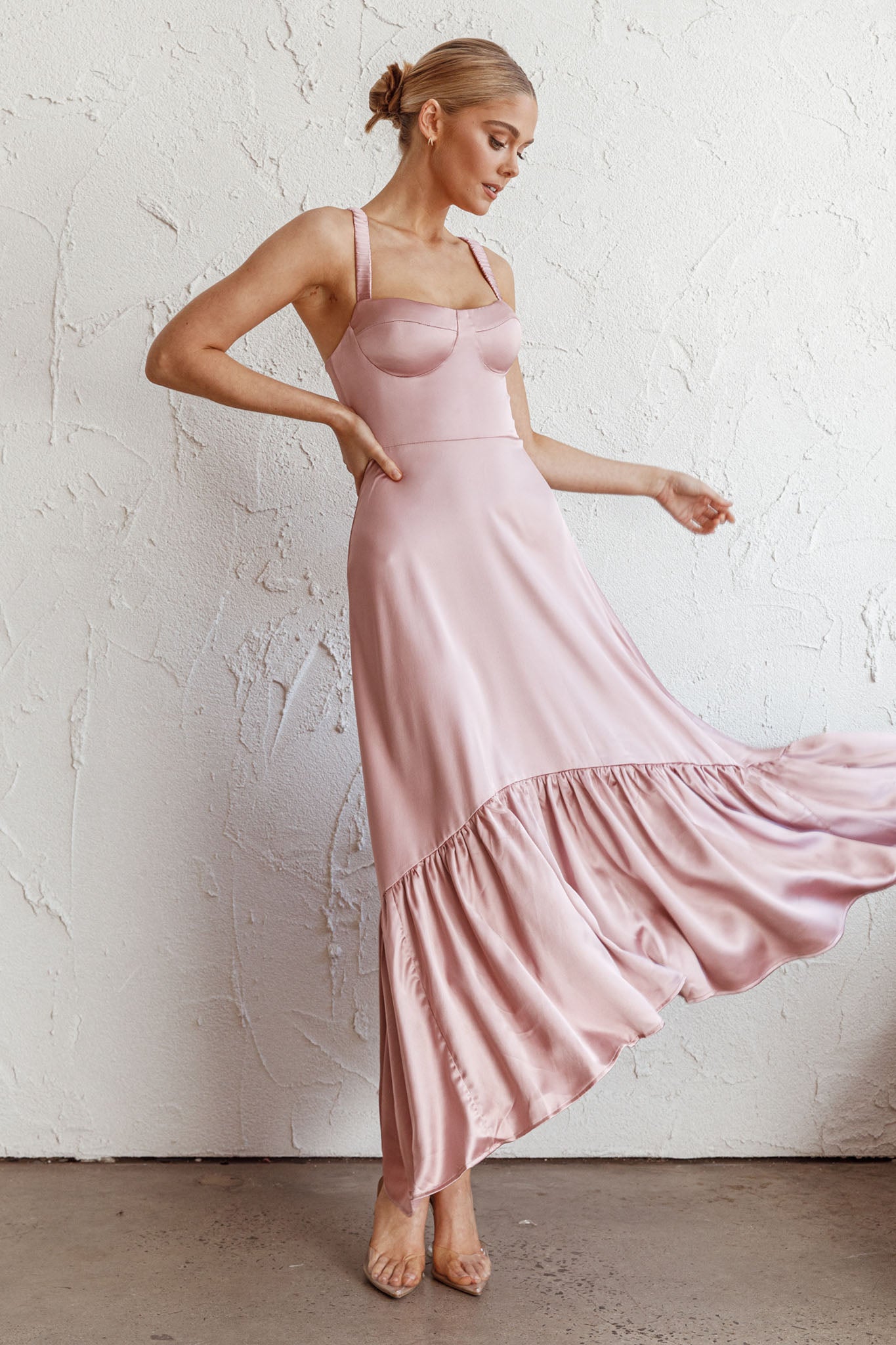 Belle De Jour Flounce Hem Midi Dress Blush by Selfie Leslie