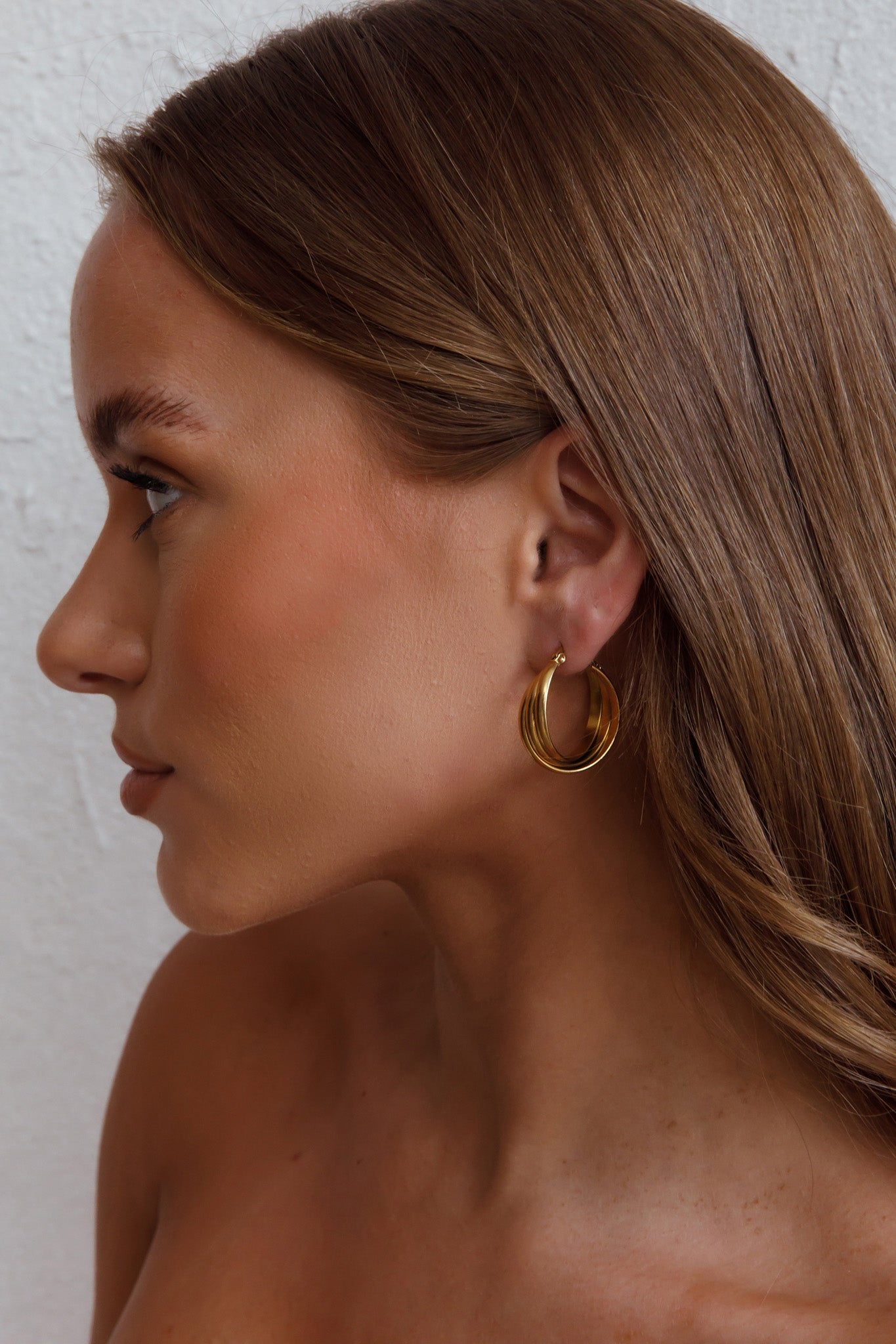 Mona Triple Hoop Earrings Gold by Selfie Leslie