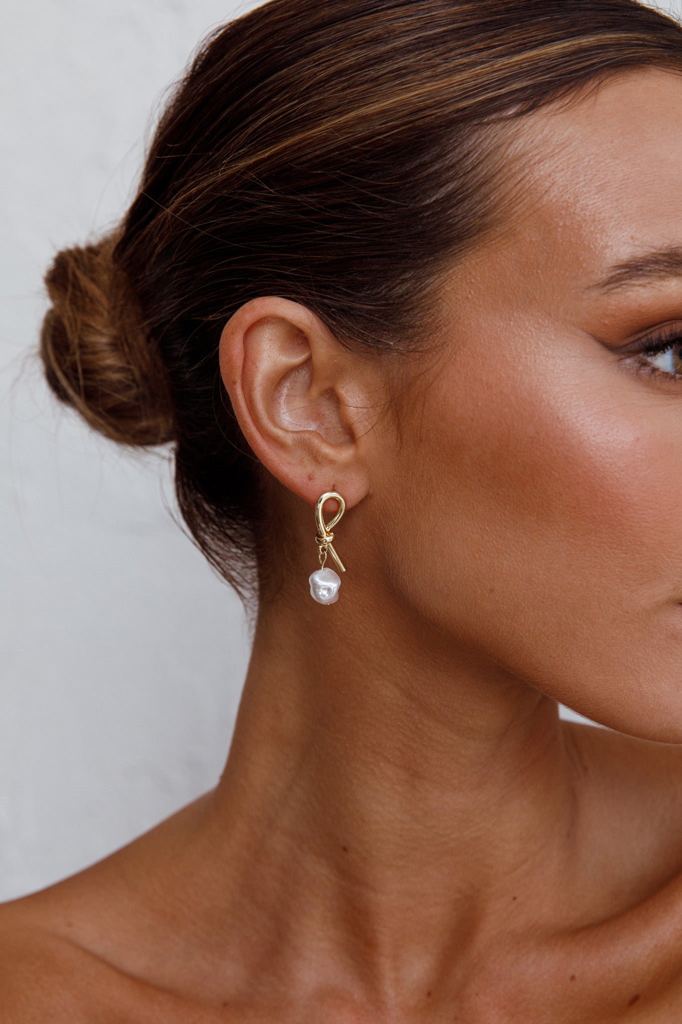 Ariel Pearl Drop Earrings Gold by Selfie Leslie