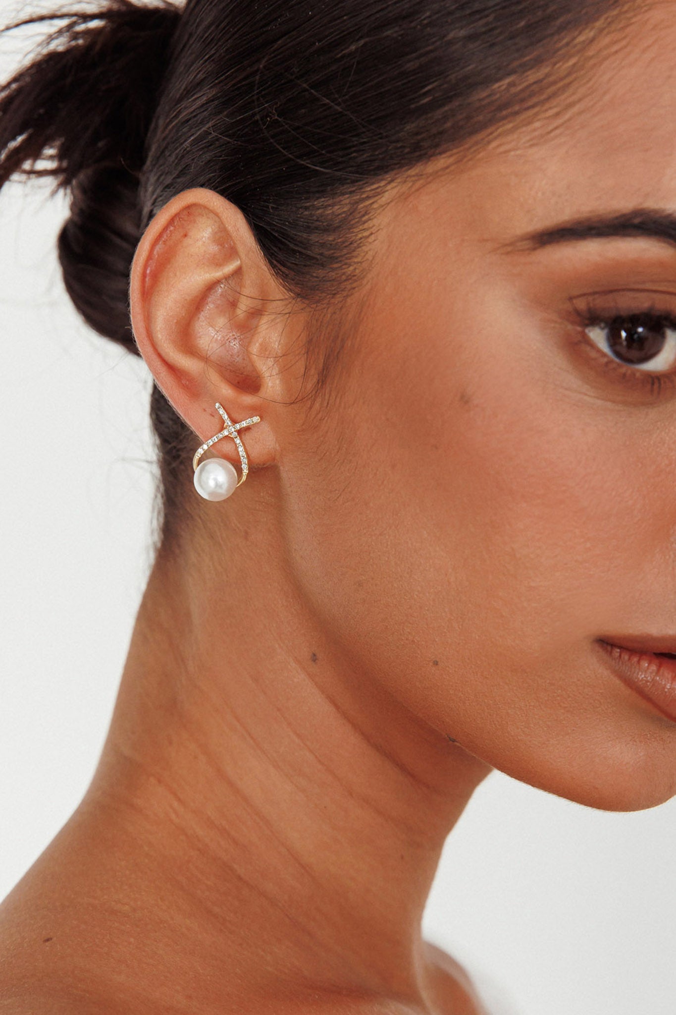 Aliyah Diamante X Pearl Earrings Gold by Selfie Leslie