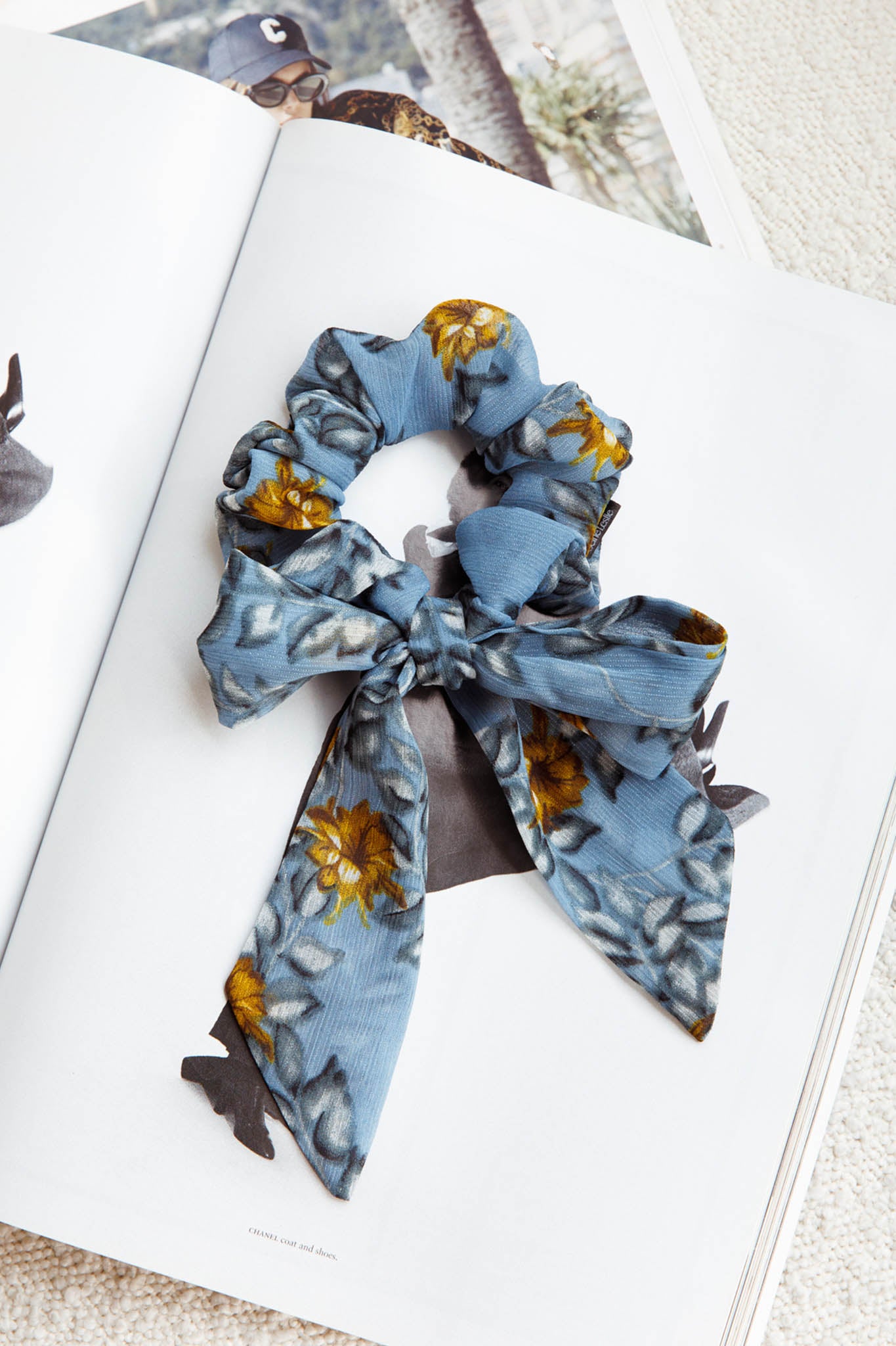 Bow Scrunchie Flower Blue by Selfie Leslie