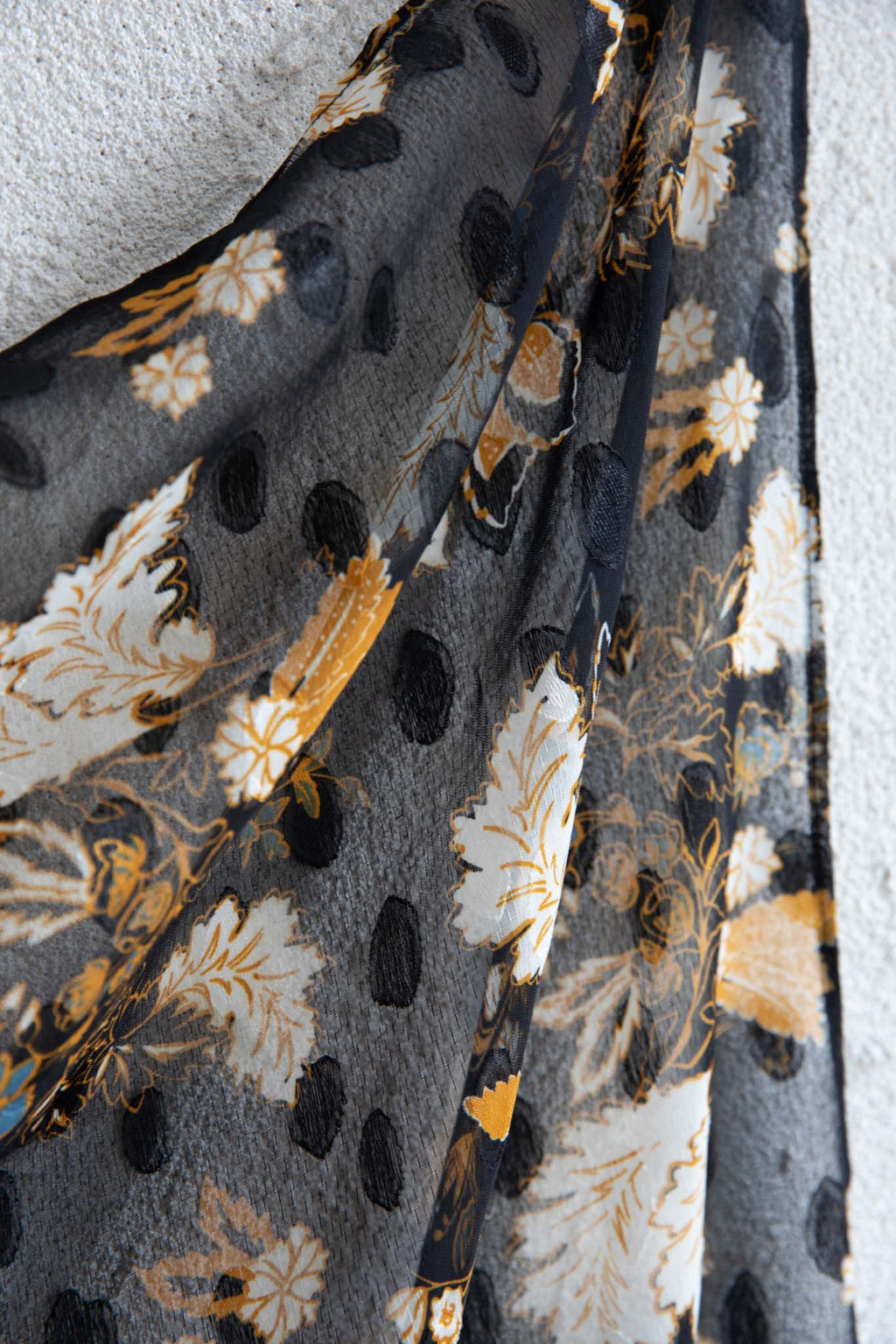 Sundaze Square Scarf Floral Black by Selfie Leslie
