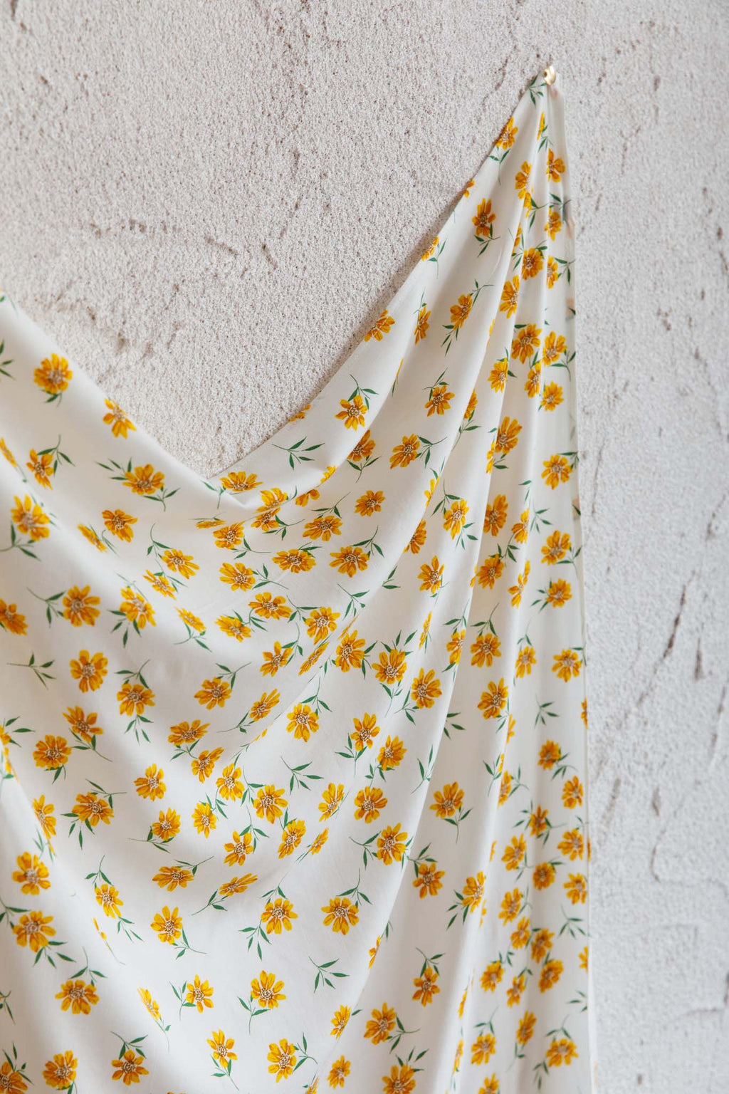 Sundaze Square Scarf Flowers White by Selfie Leslie