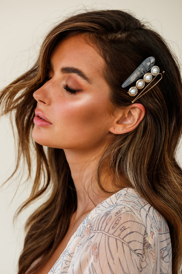 Anthea Pearl And Grey Clip Trio by Selfie Leslie