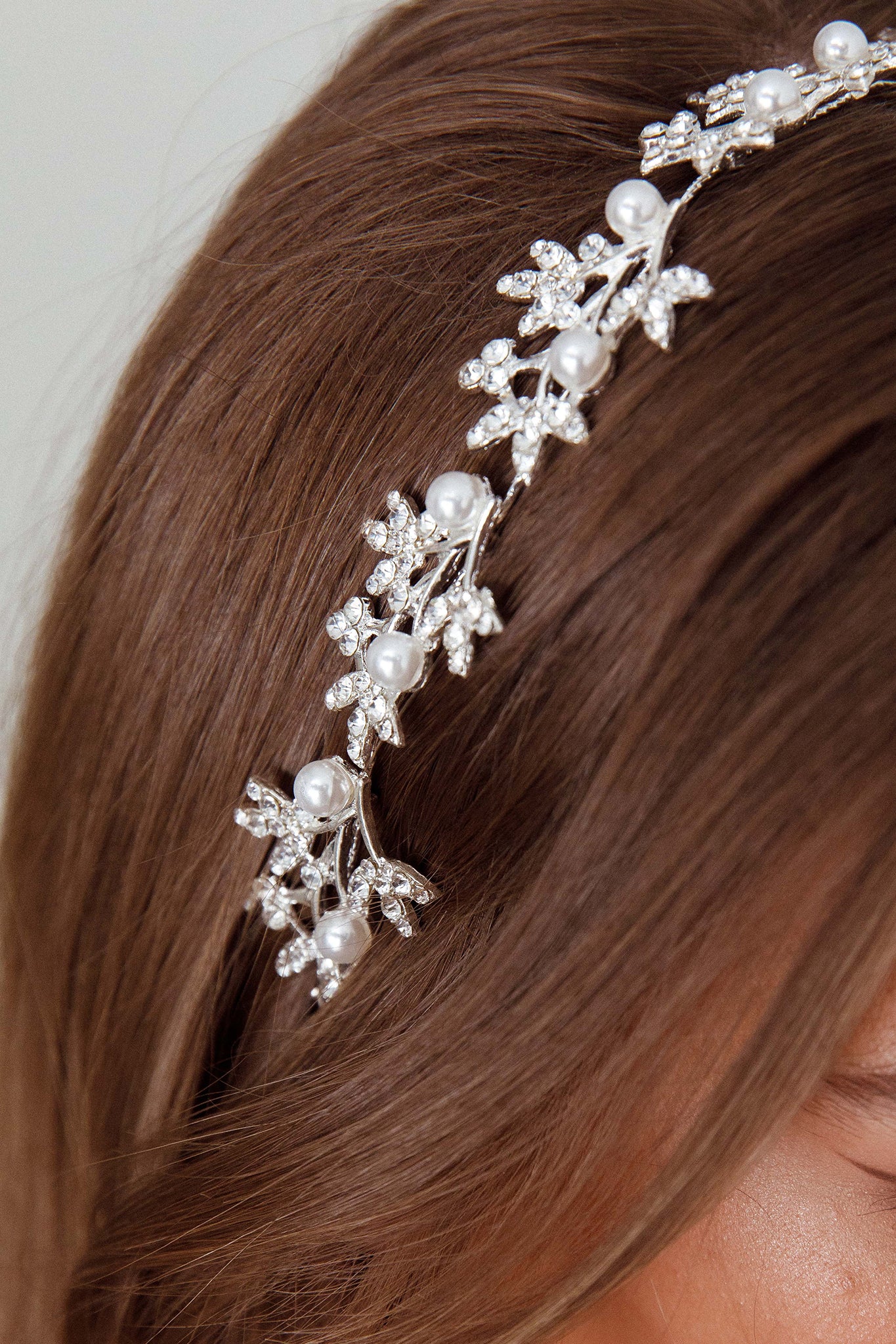 Leaves & Pearl Wire Headband Silver by Selfie Leslie