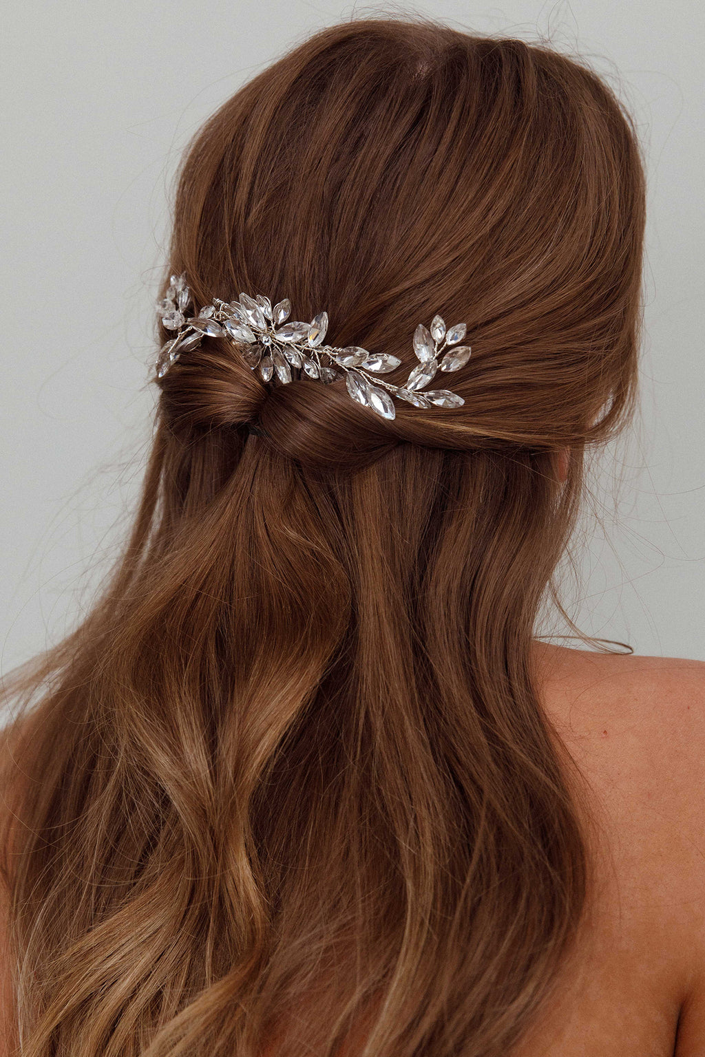 Flower & Crystal Hair Comb by Selfie Leslie