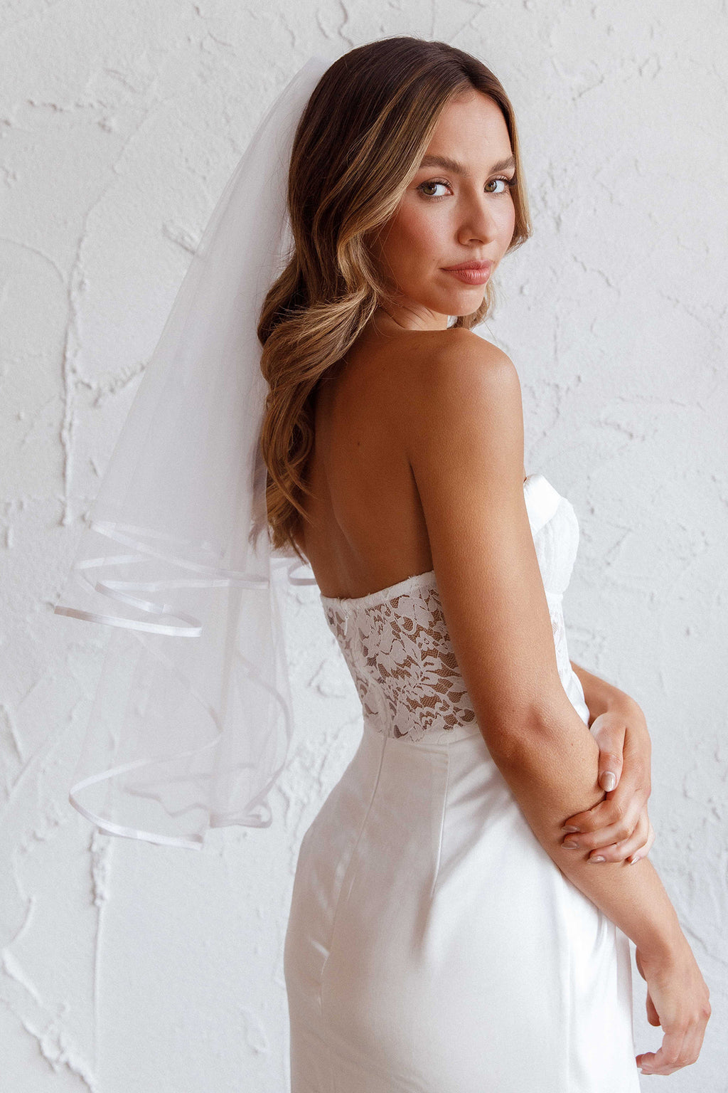 Dream Bridal Veil White by Selfie Leslie