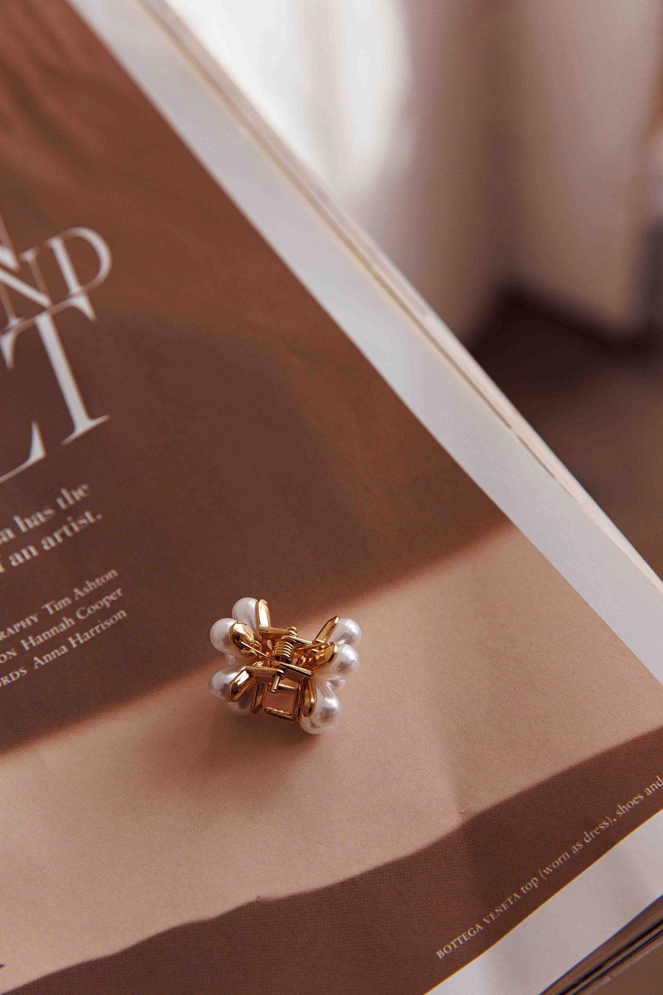 Aurelia Pearl Flower Hairclip Set by Selfie Leslie