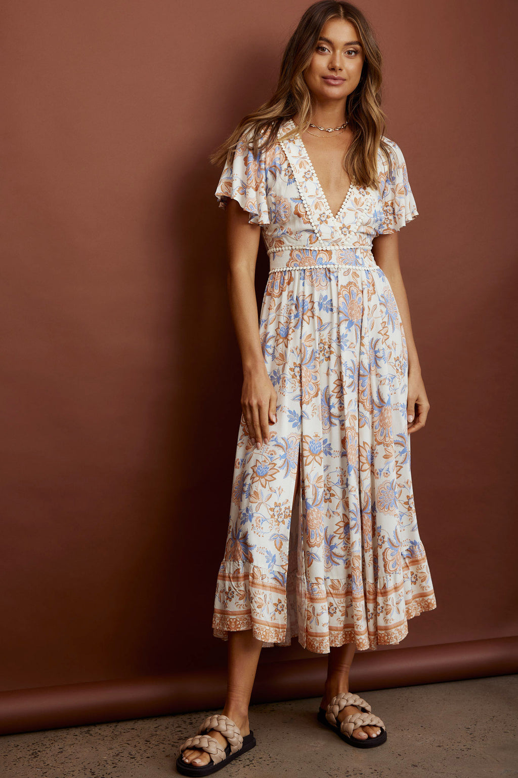 Kailee Short Sleeve Midi Dress Beige/Rust by Selfie Leslie