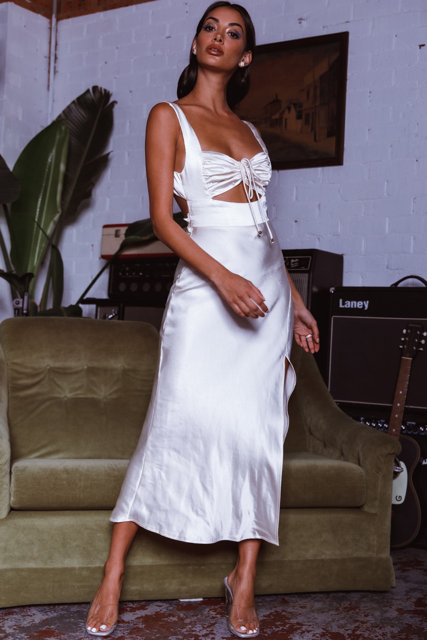 Belle Epoque Drawstring Bust Midi Dress Oyster by Selfie Leslie