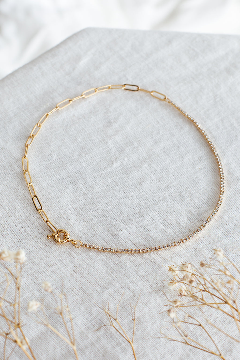 Madelyn Rhinestone Paperclip Link Necklace Gold by Selfie Leslie