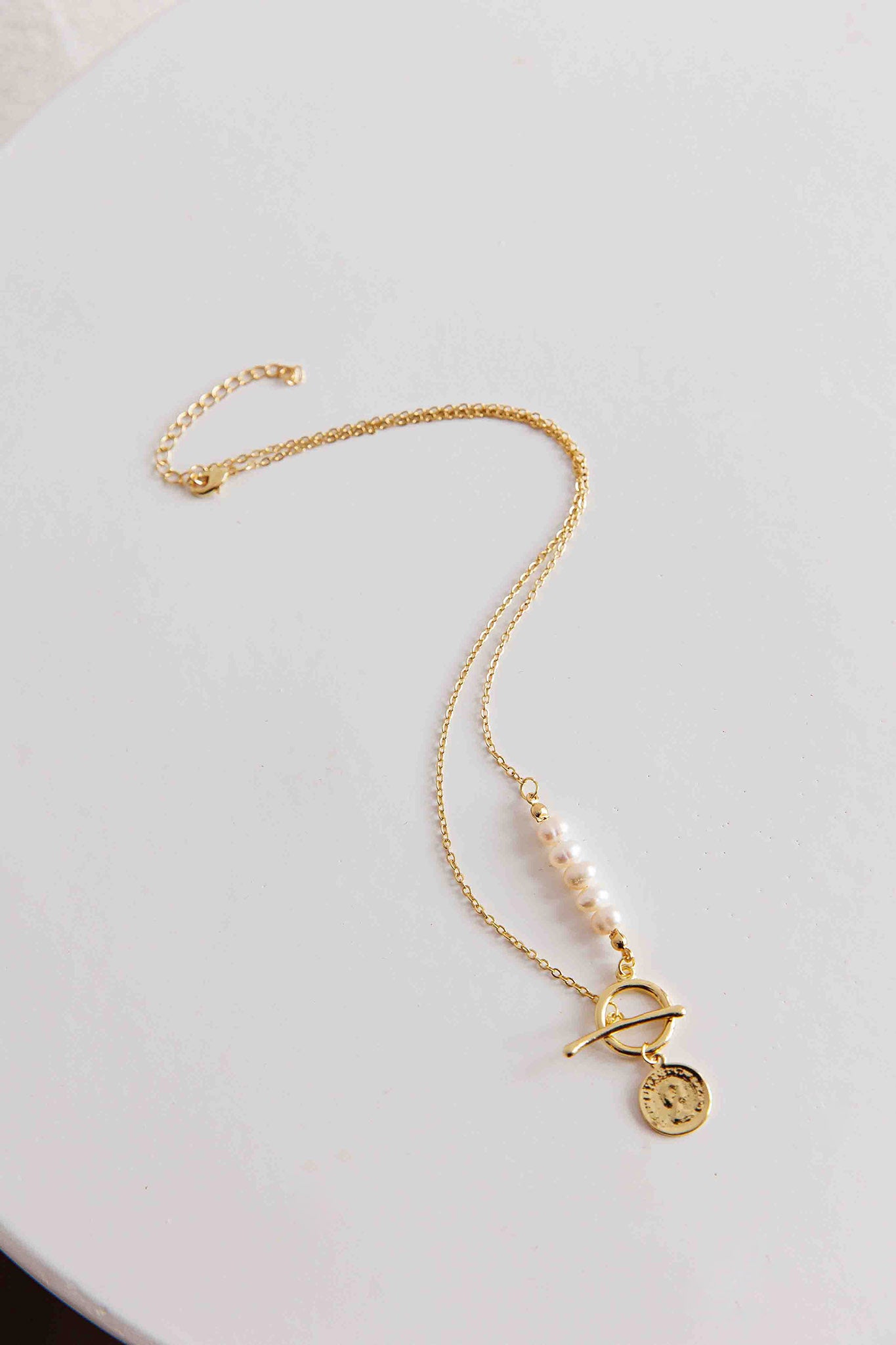Meliza Pearl & Coin Necklace Gold by Selfie Leslie