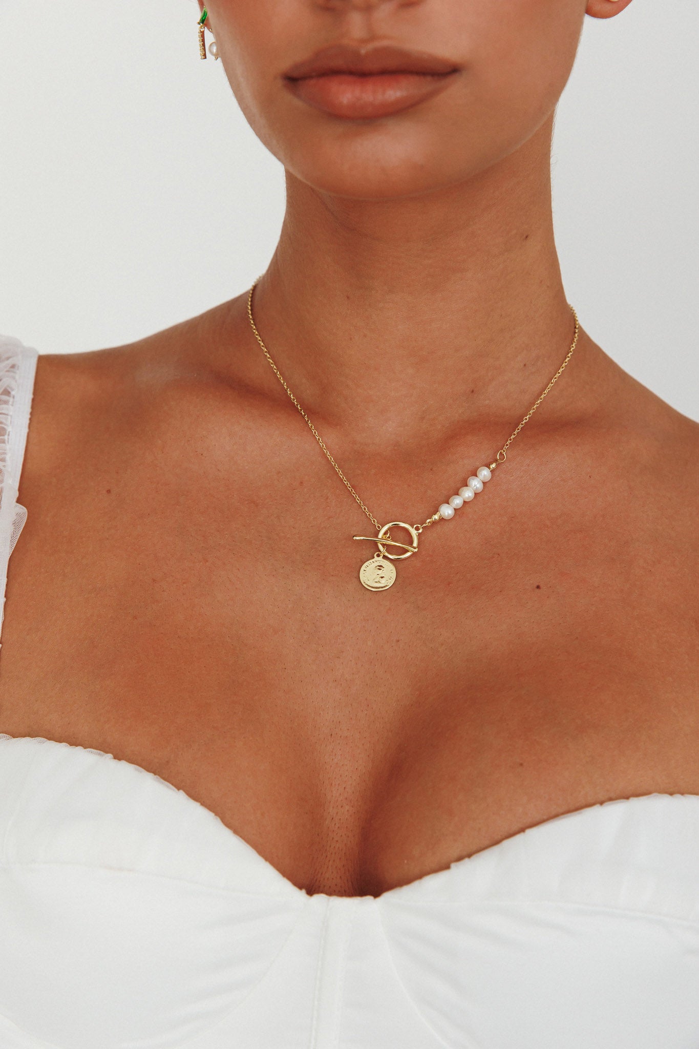 Meliza Pearl & Coin Necklace Gold by Selfie Leslie