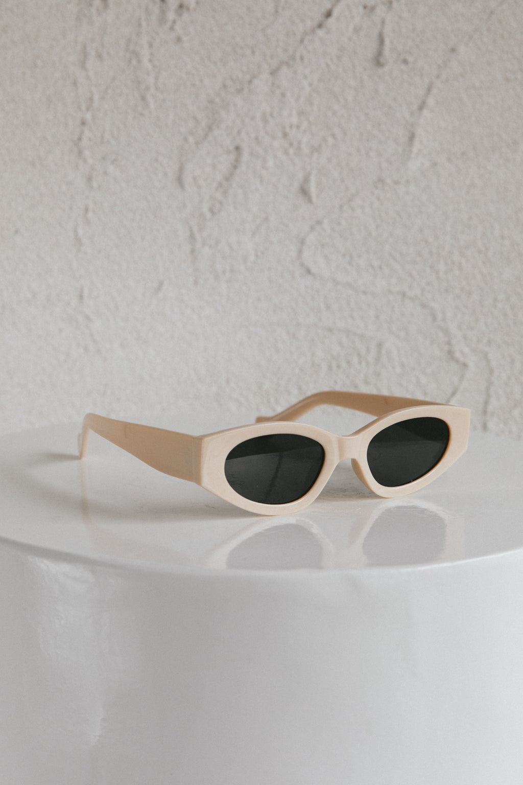 Regina Cat-eye Acetate Sunglasses Cream by Selfie Leslie