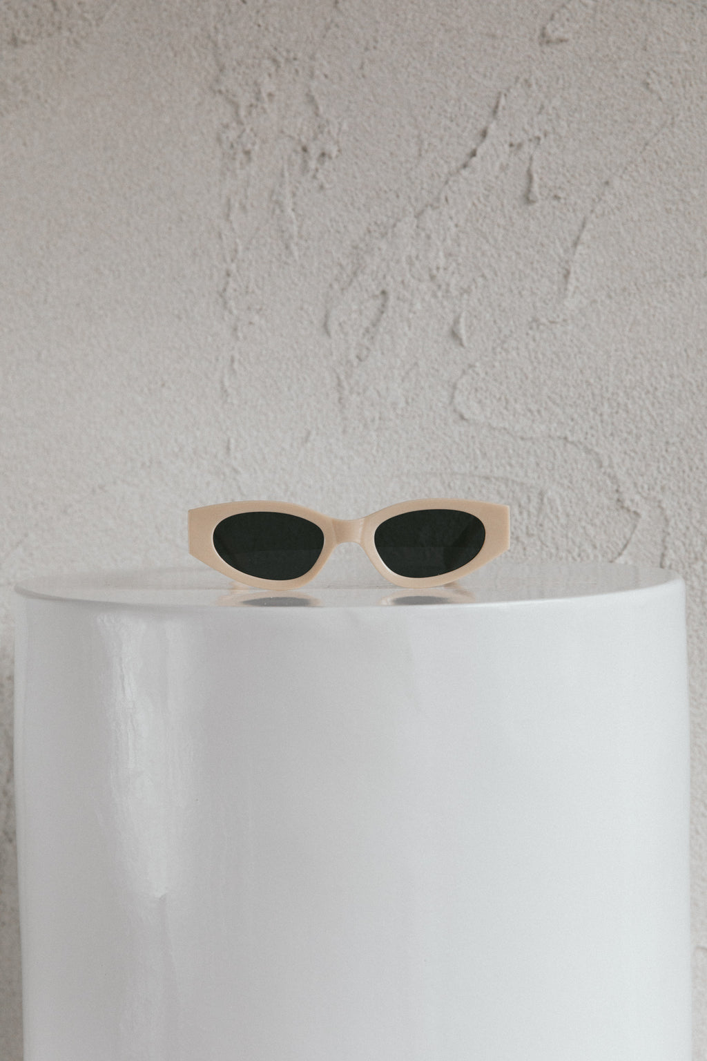 Regina Cat-eye Acetate Sunglasses Cream by Selfie Leslie