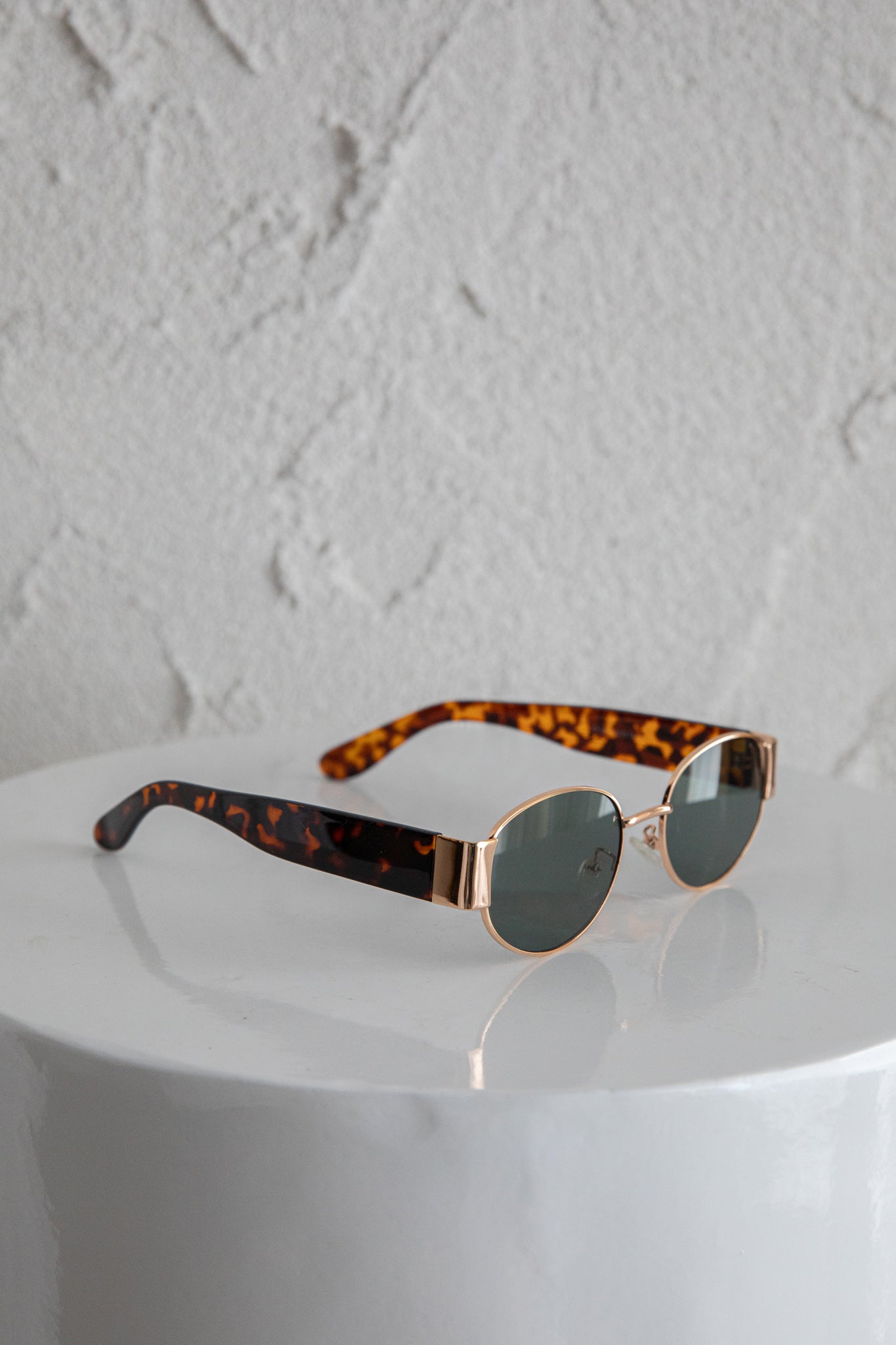 Germa Oval Metal Sunglasses Tort by Selfie Leslie