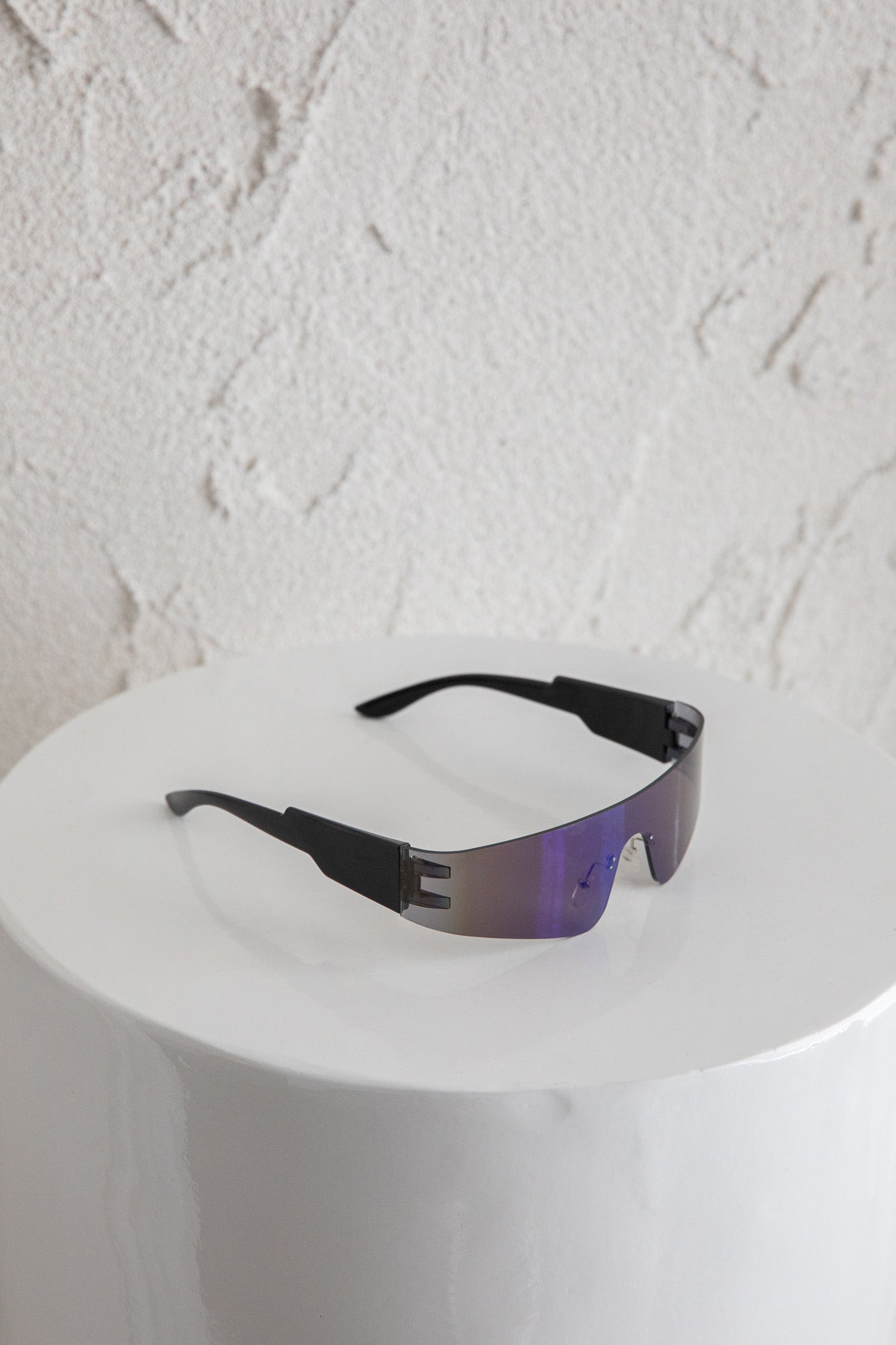 Riptide Oval Sunglasses Purple by Selfie Leslie
