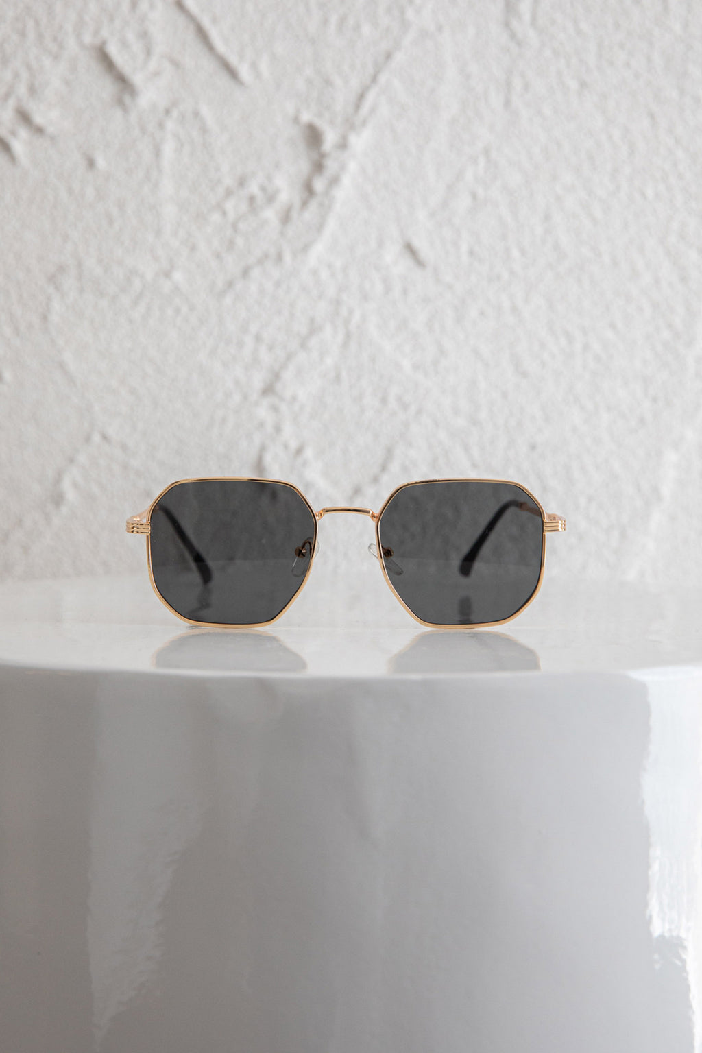 Sahara Aviator Sunglasses Black by Selfie Leslie