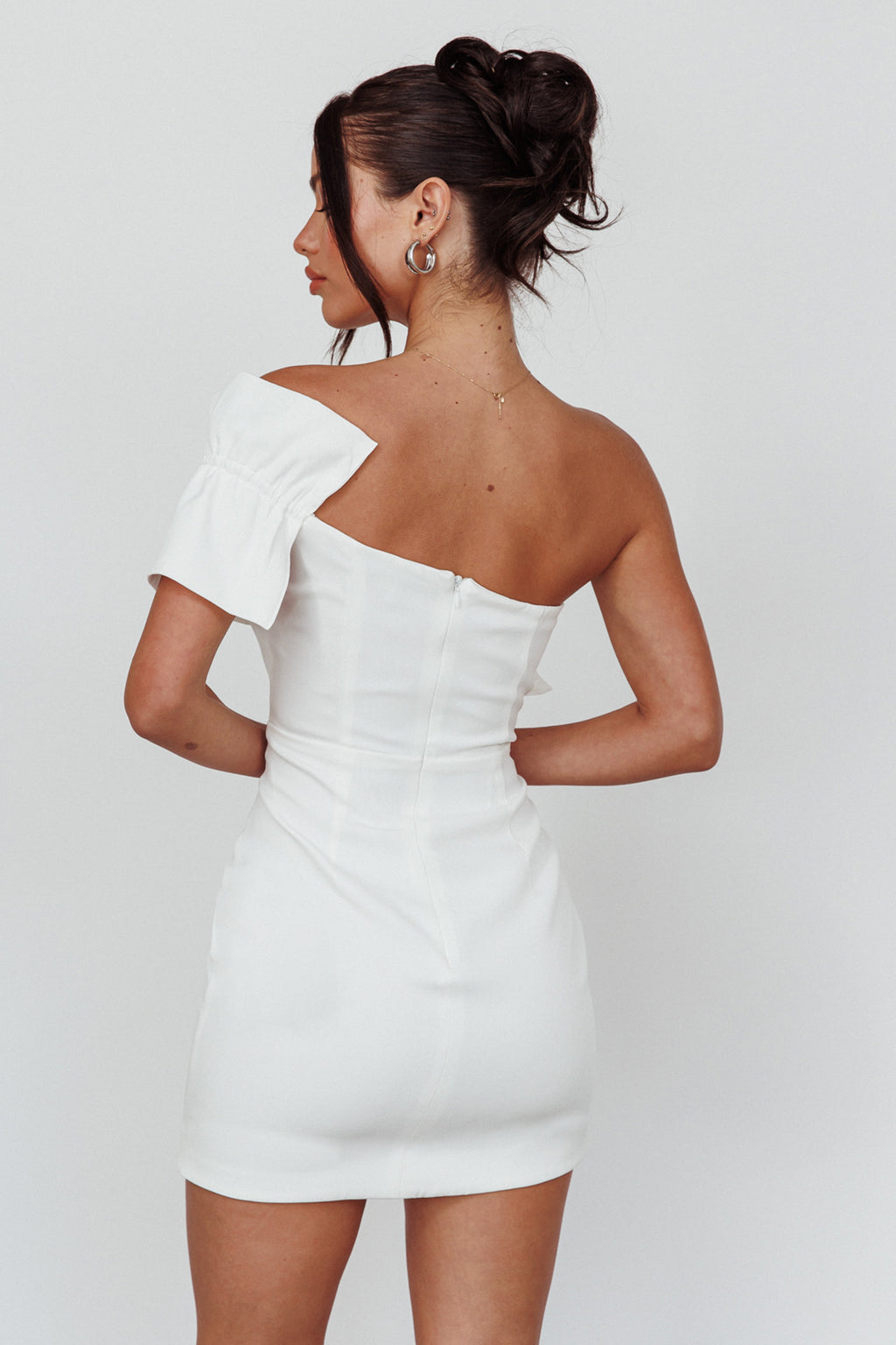 Grecca One-Shoulder Mini Dress Off White by Selfie Leslie