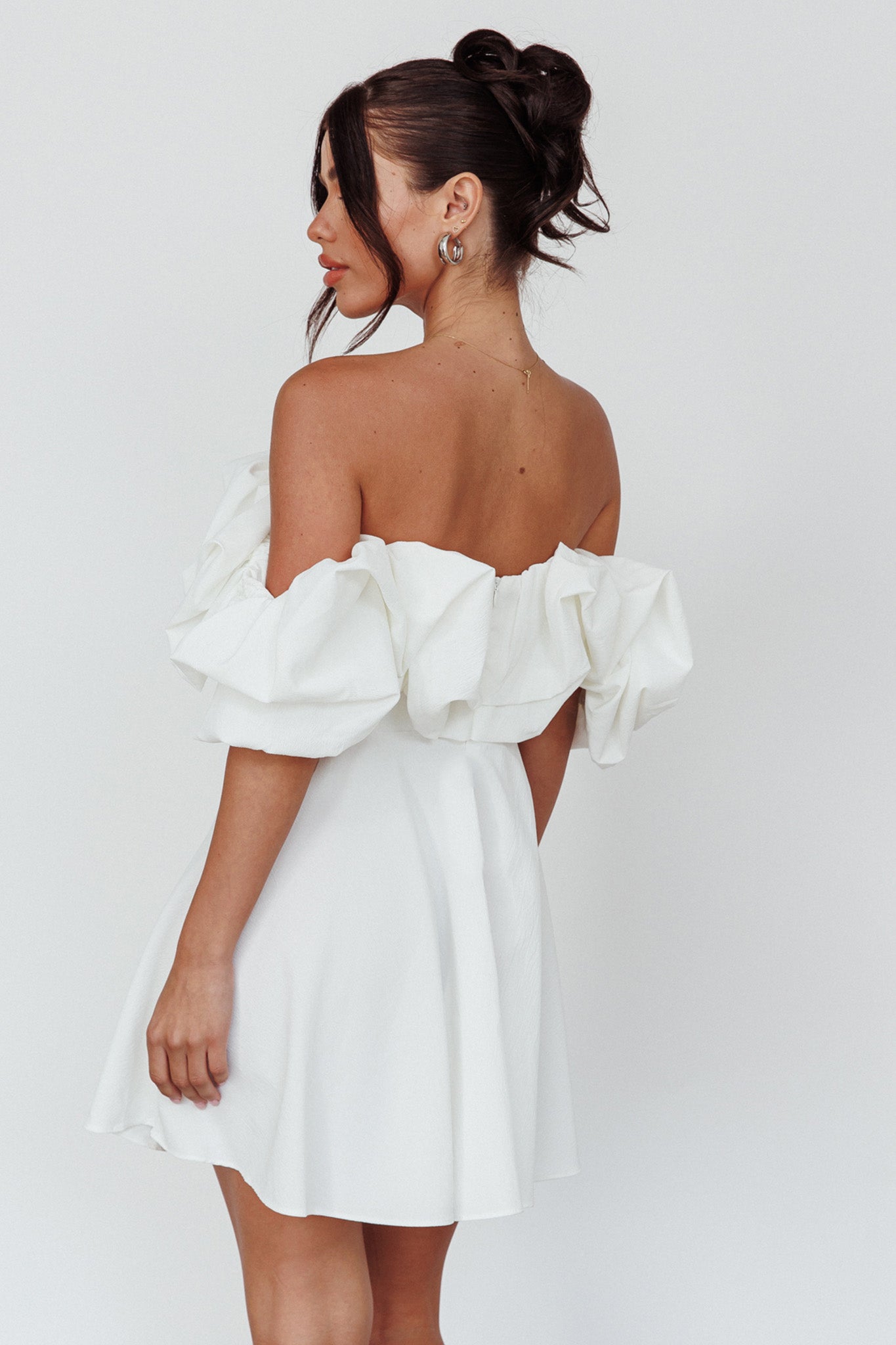 Kailynn Off-Shoulder A-Line Mini Dress White - XS Kailynn Off-Shoulder A-Line Mini Dress White - XS