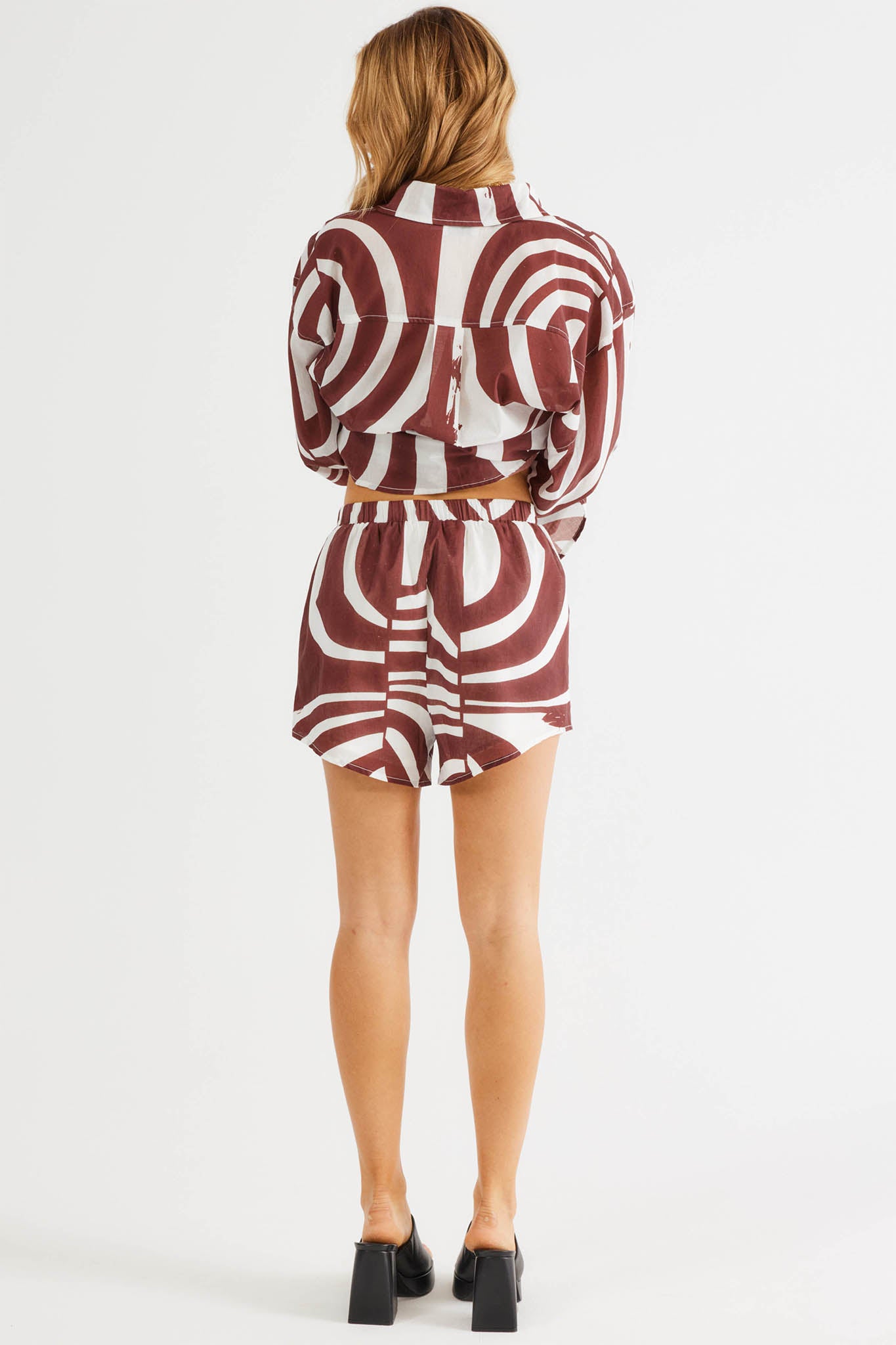 SNDYS Heather Shorts Swirl Brown by Selfie Leslie
