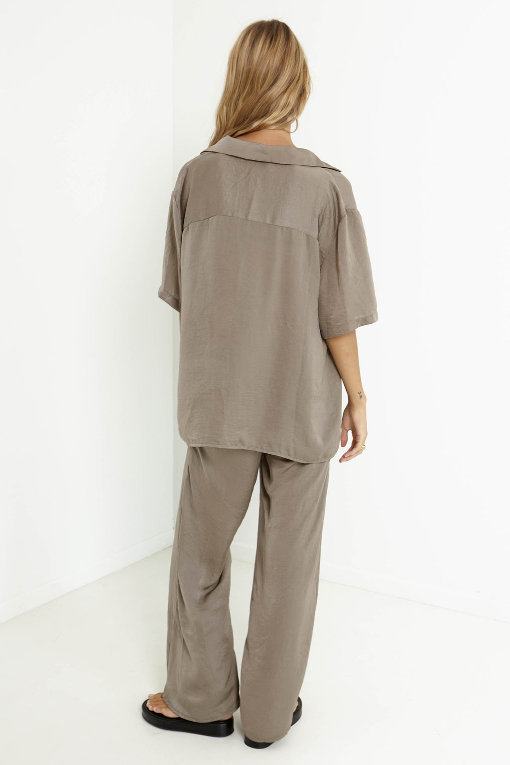 SNDYS Hallie Pant Olive by Selfie Leslie