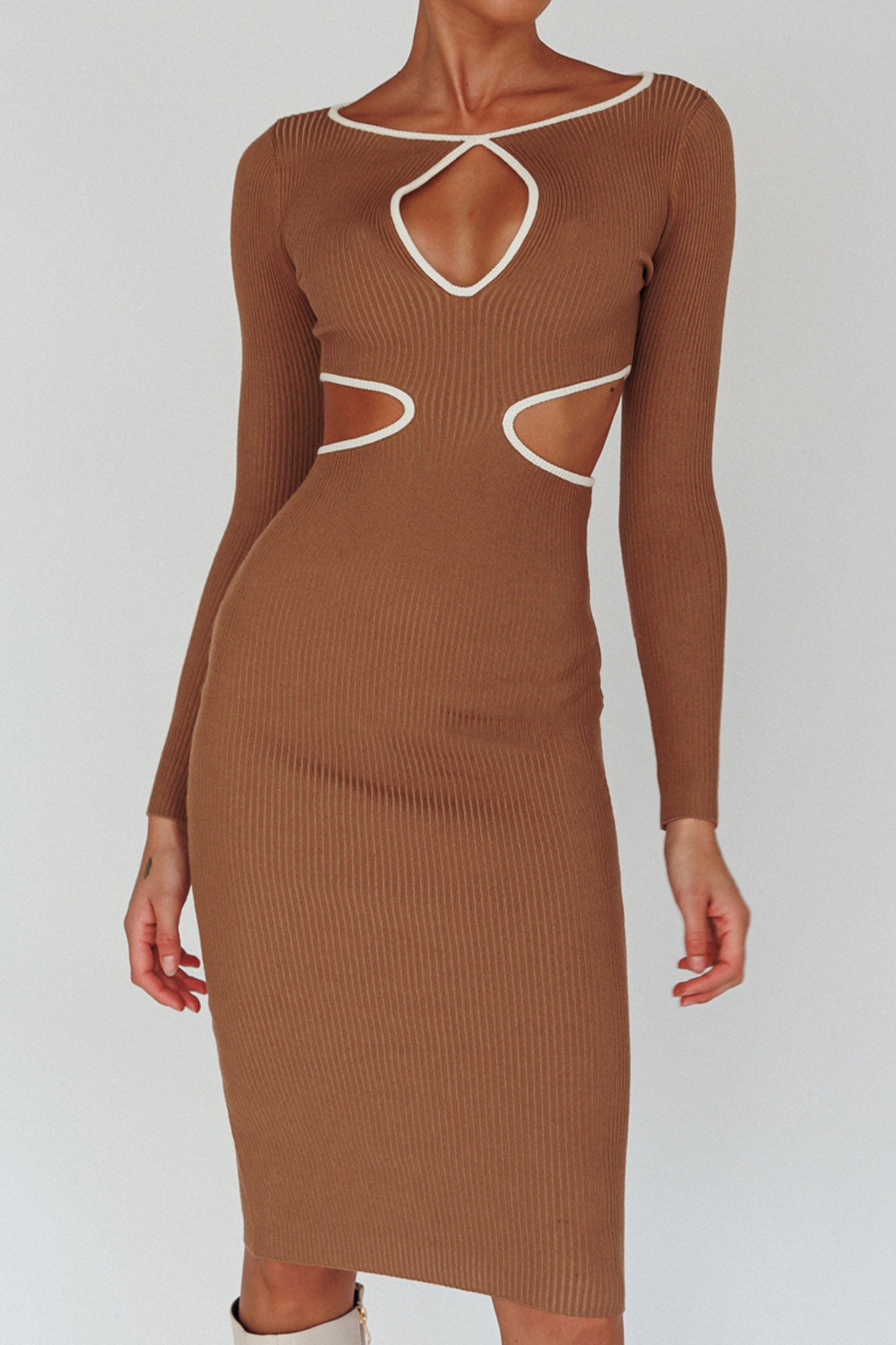 Jovie Keyhole Knit Midi Dress Mocha | Selfie Leslie