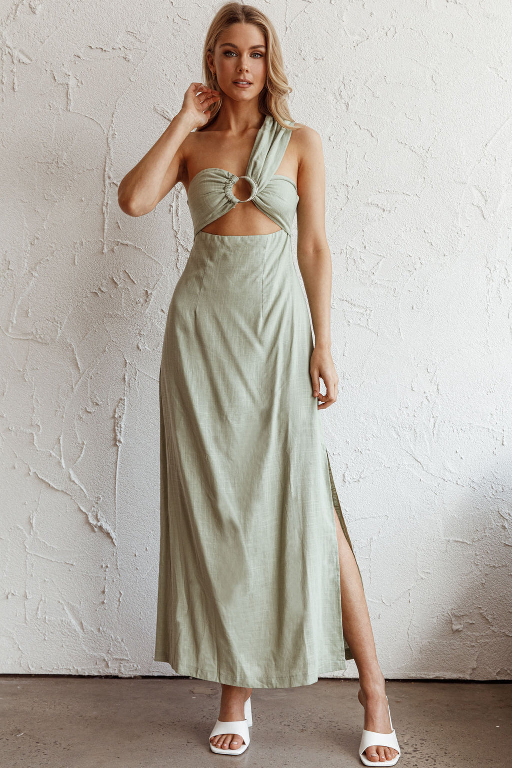 La Sierra Buckle Bust Midi Dress Pistachio by Selfie Leslie