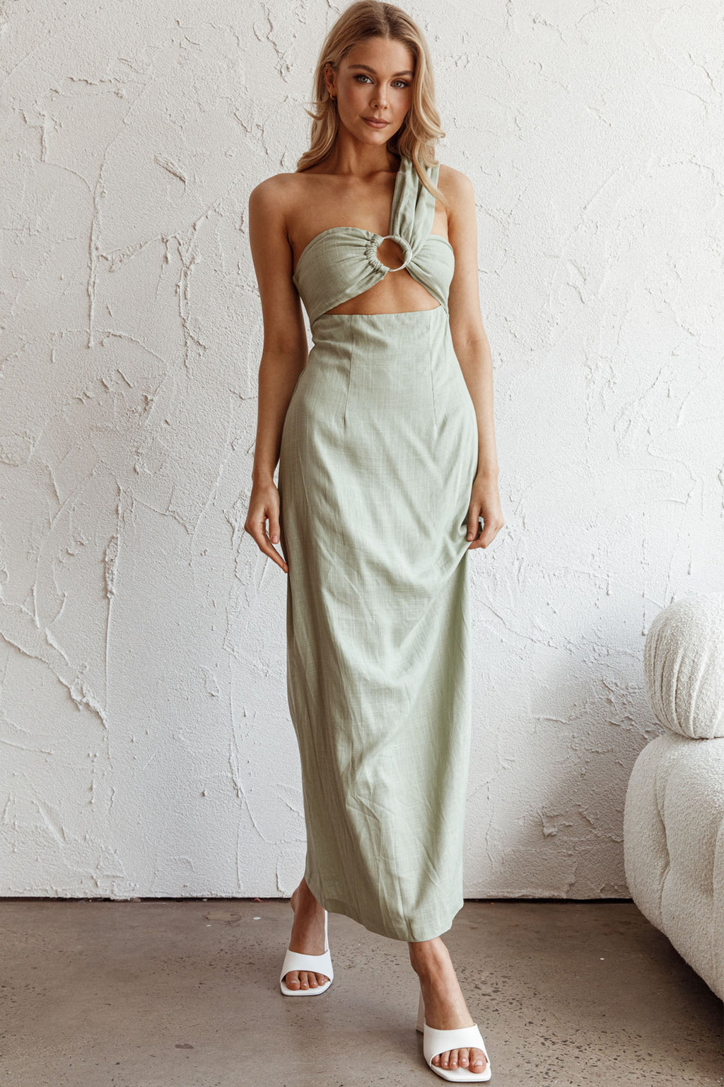 La Sierra Buckle Bust Midi Dress Pistachio by Selfie Leslie