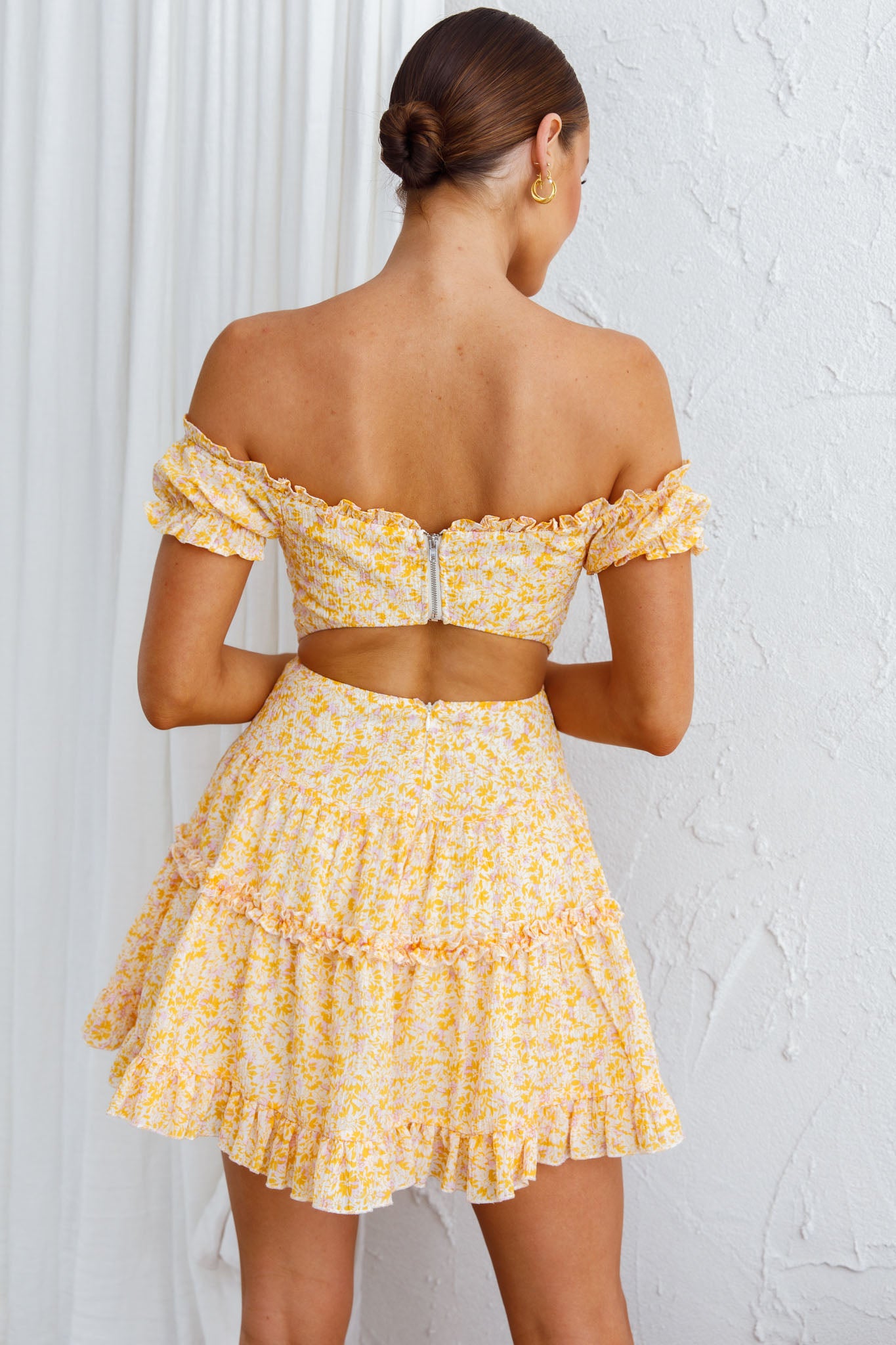 Run The World Off-Shoulder Mini Dress Floral Yellow | Selfie Leslie Run The World Off-Shoulder Mini Dress Floral Yellow | Selfie Leslie