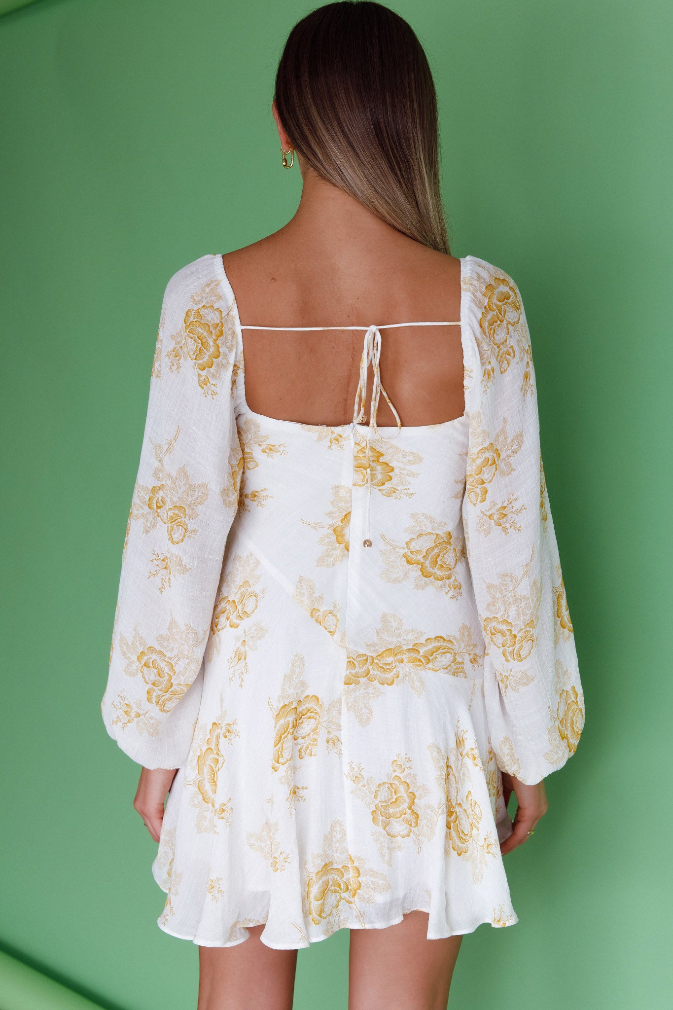 Beaujolais Long Sleeve Cowl Neckline Ruffle Mini Dress Floral Yellow–  Selfie Leslie