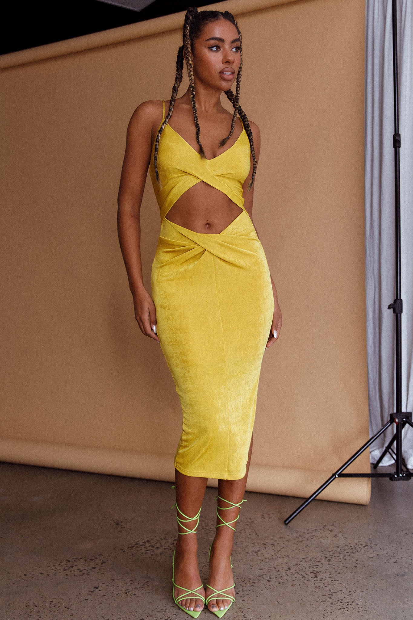 Loving You Cut-Out Waist Midi Dress Yellow by Selfie Leslie
