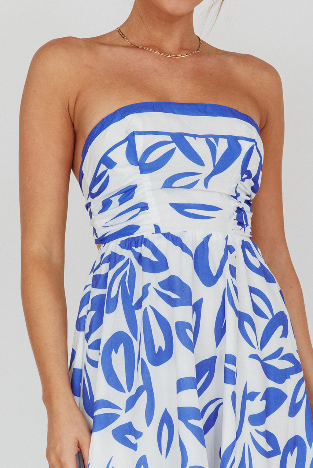 Randi Tie-Back Maxi Dress Leaf Print Blue by Selfie Leslie