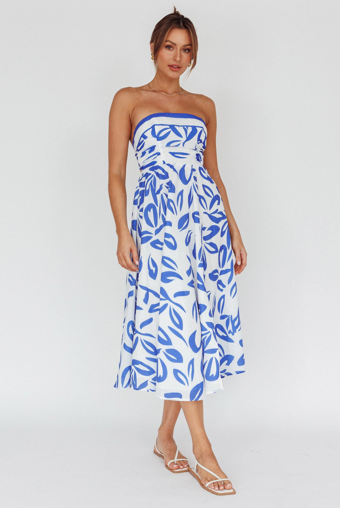 Randi Tie-Back Maxi Dress Leaf Print Blue by Selfie Leslie