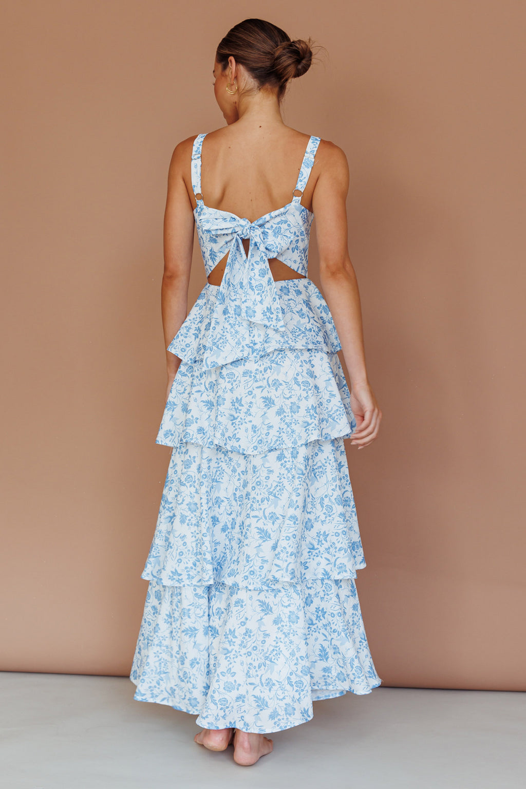 Provence Bloom Tiered Midi Dress Floral Blue - XXS Provence Bloom Tiered Midi Dress Floral Blue - XXS