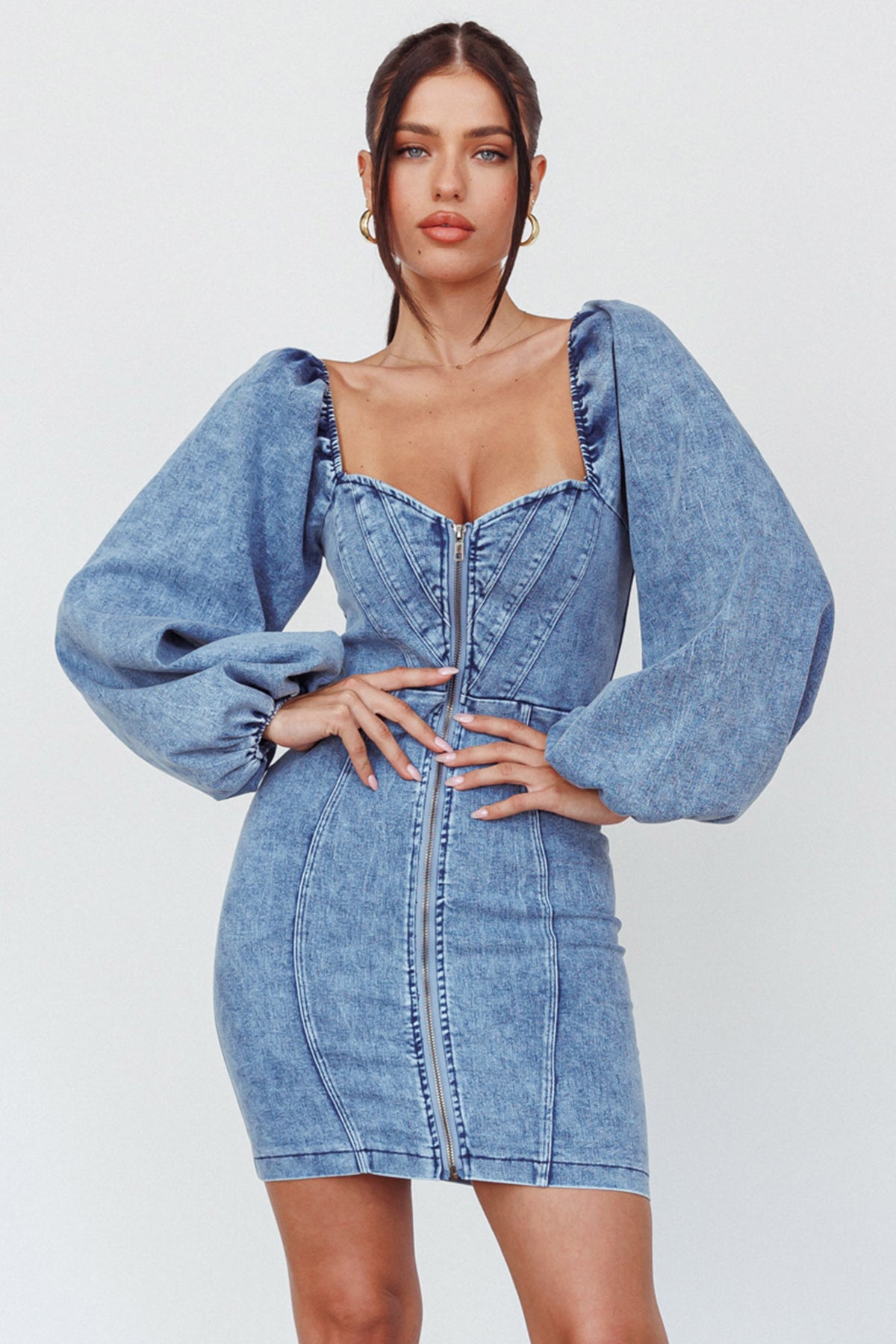 denim dress with zipper Tasmyn Balloon Sleeve Mini keyword:penny loafer Vintage Inspired Bridesmaid Dress Models wearing Gap size size:14