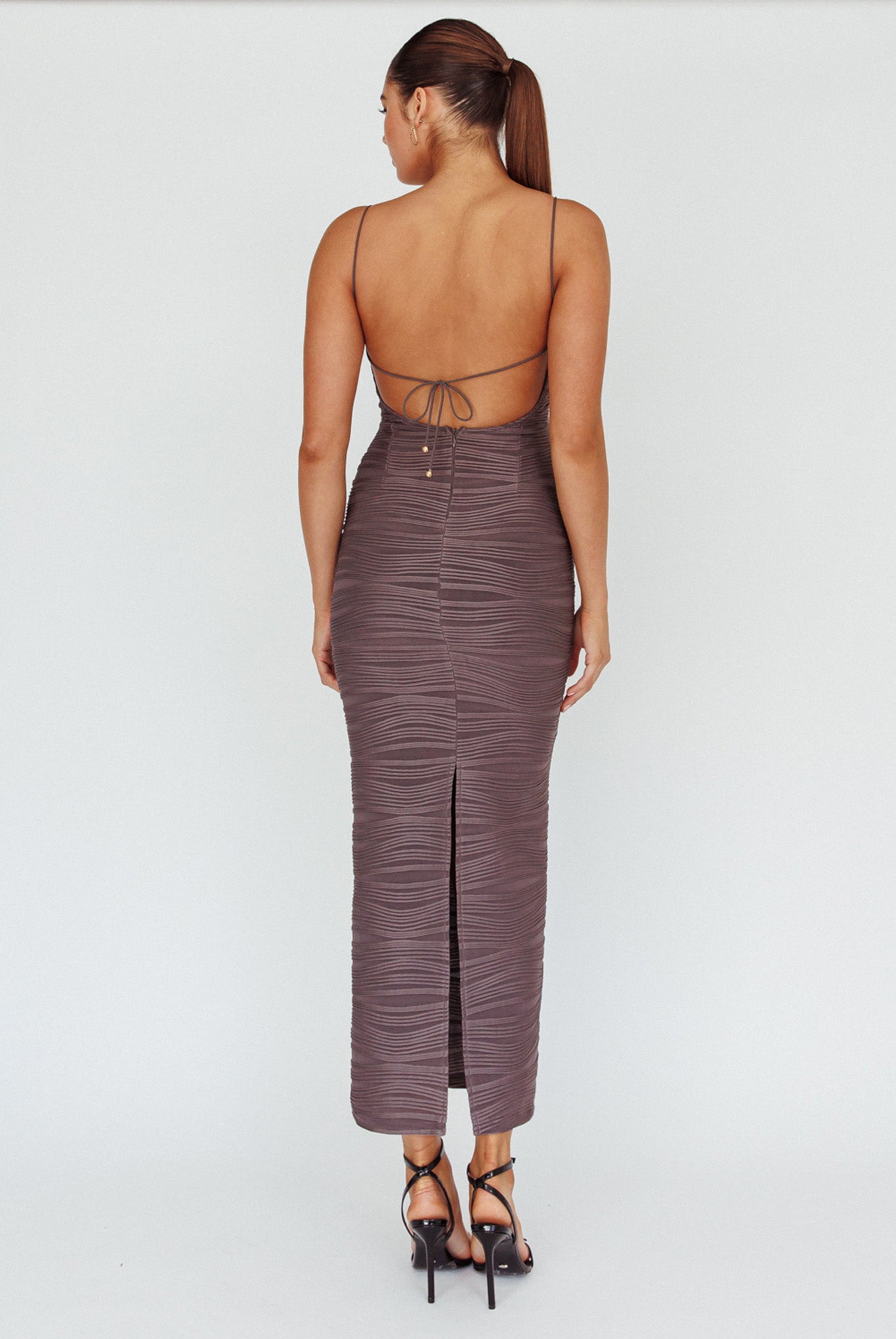 Orion Keyhole Bodice Midi Dress Grey by Selfie Leslie