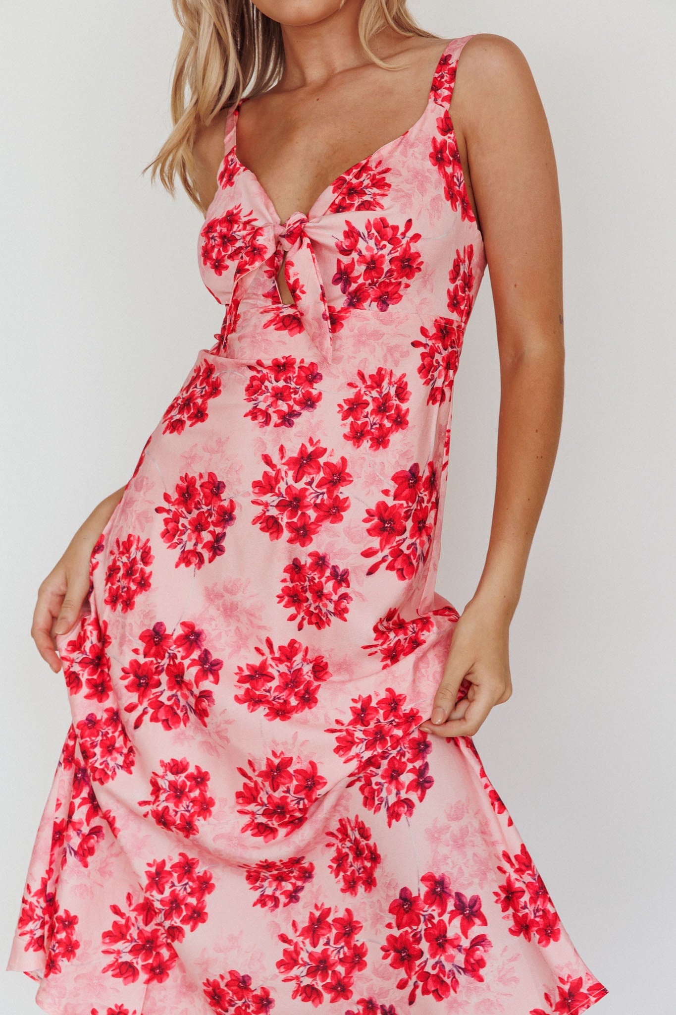 Starry Night Bust-Tie Midi Dress Floral Pink by Selfie Leslie